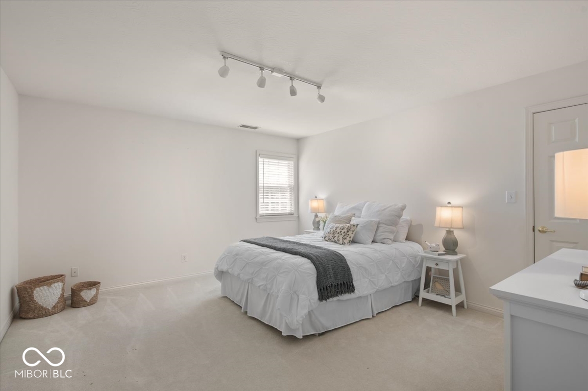 13518 Myrtle Lane