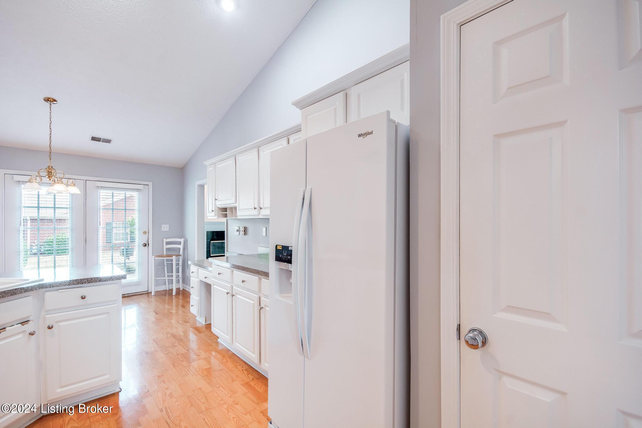 11002 Rutgers Ct