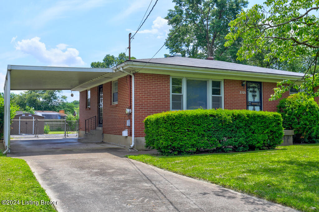 2326 Lindsey Dr