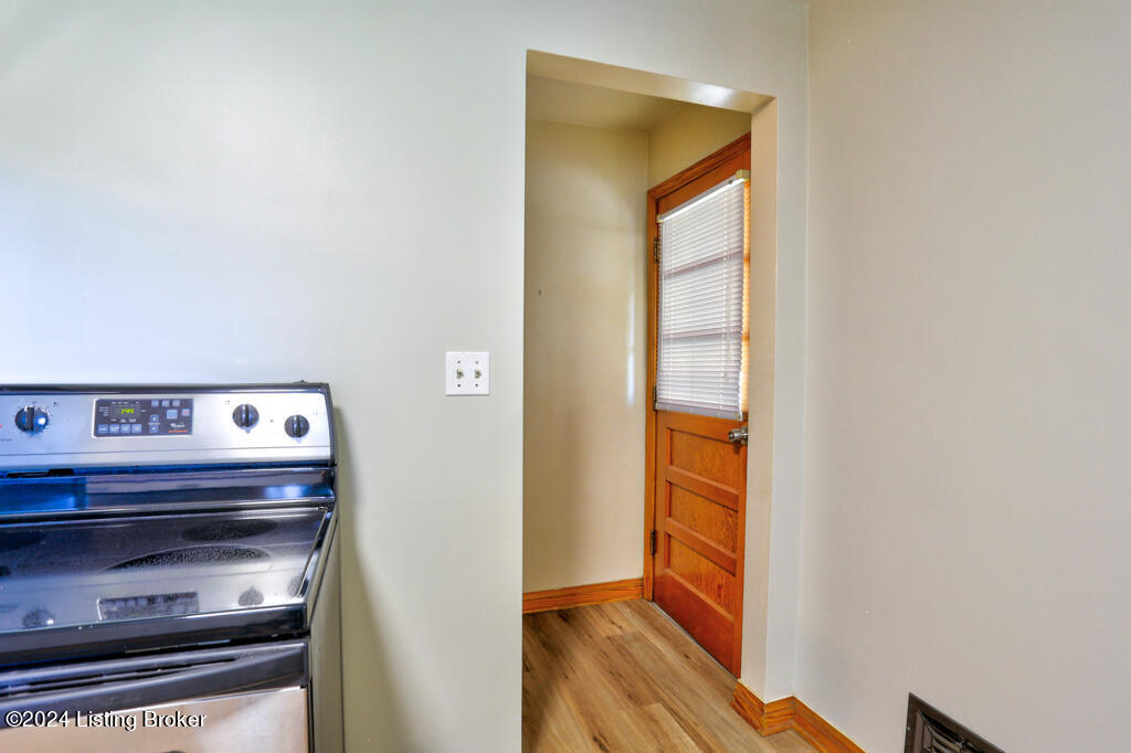 2326 Lindsey Dr
