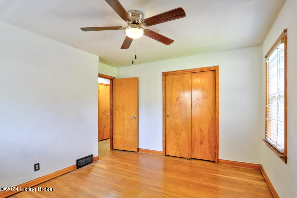 2326 Lindsey Dr