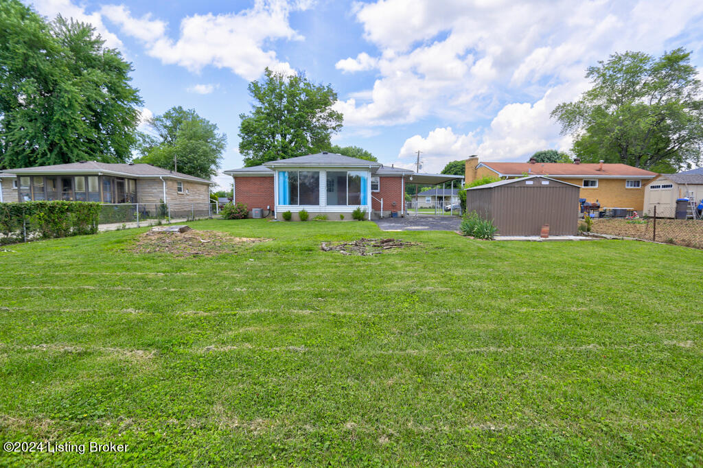 2326 Lindsey Dr