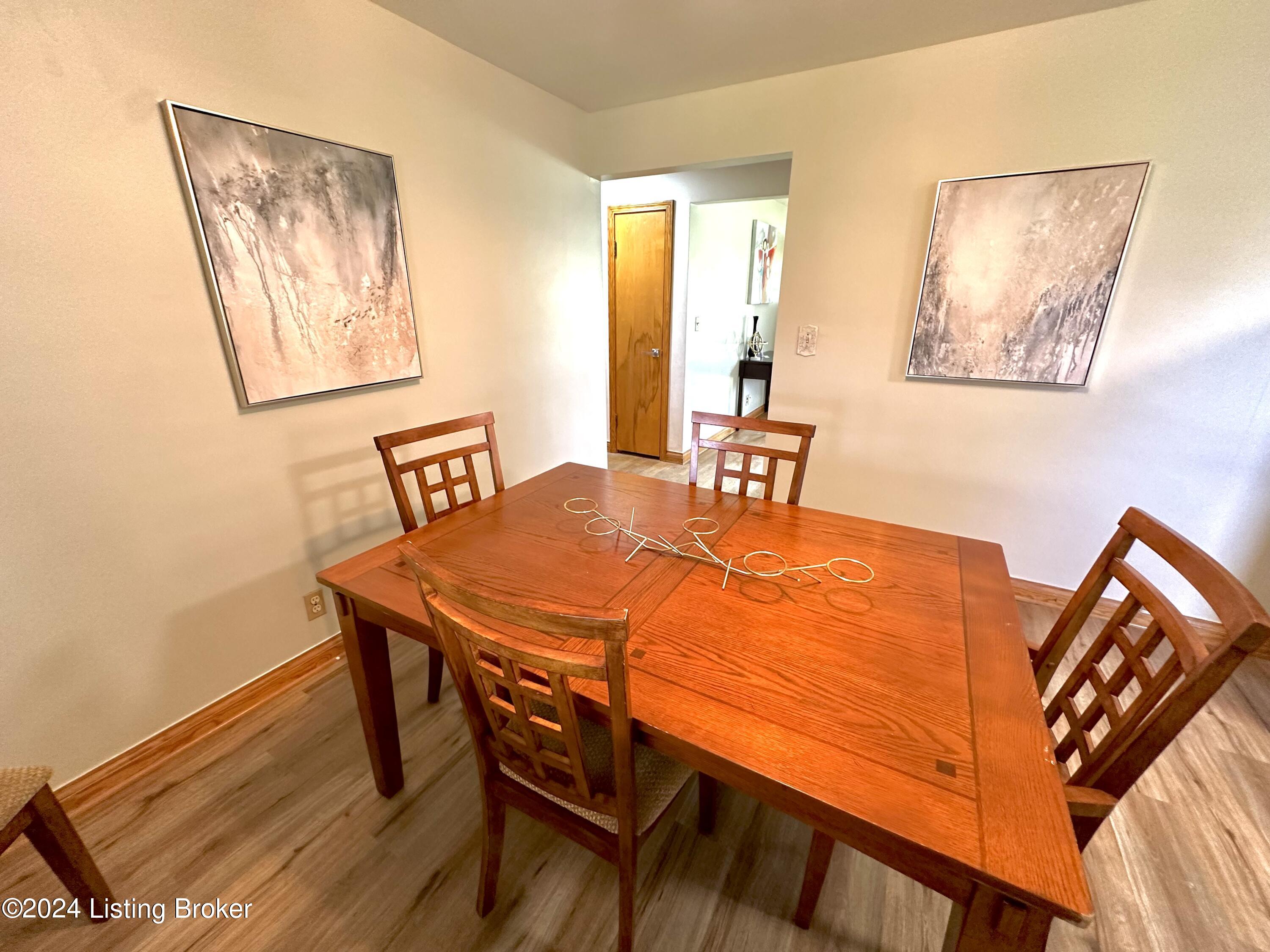 2326 Lindsey Dr