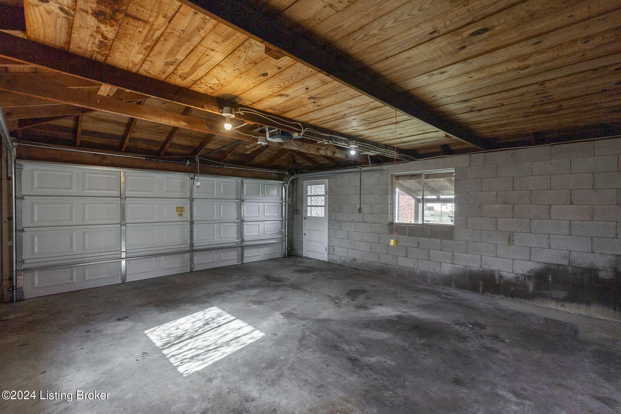 1726 Clayton Rd