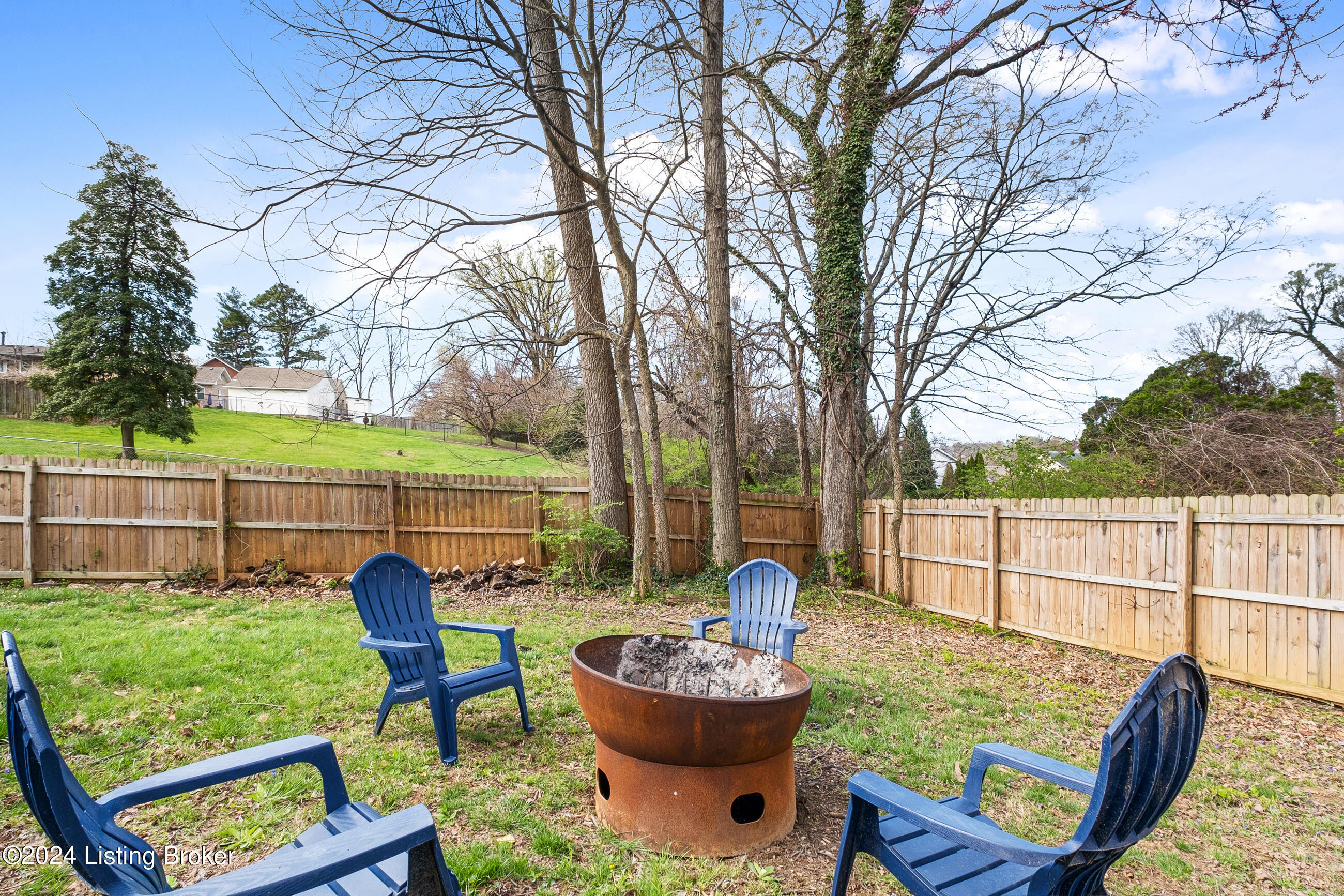 1037 Trevilian Way