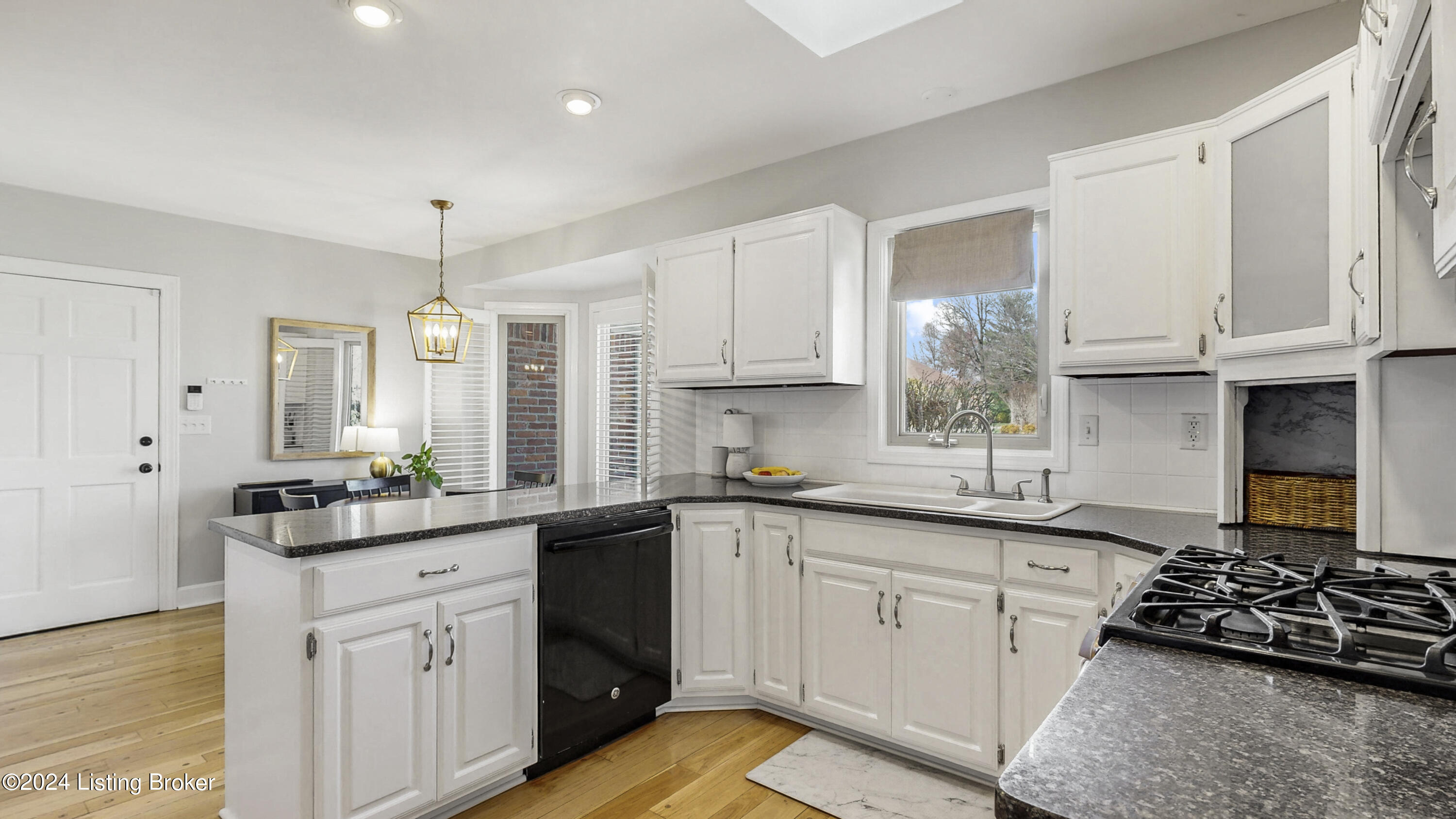 908 Lodge Hill Rd