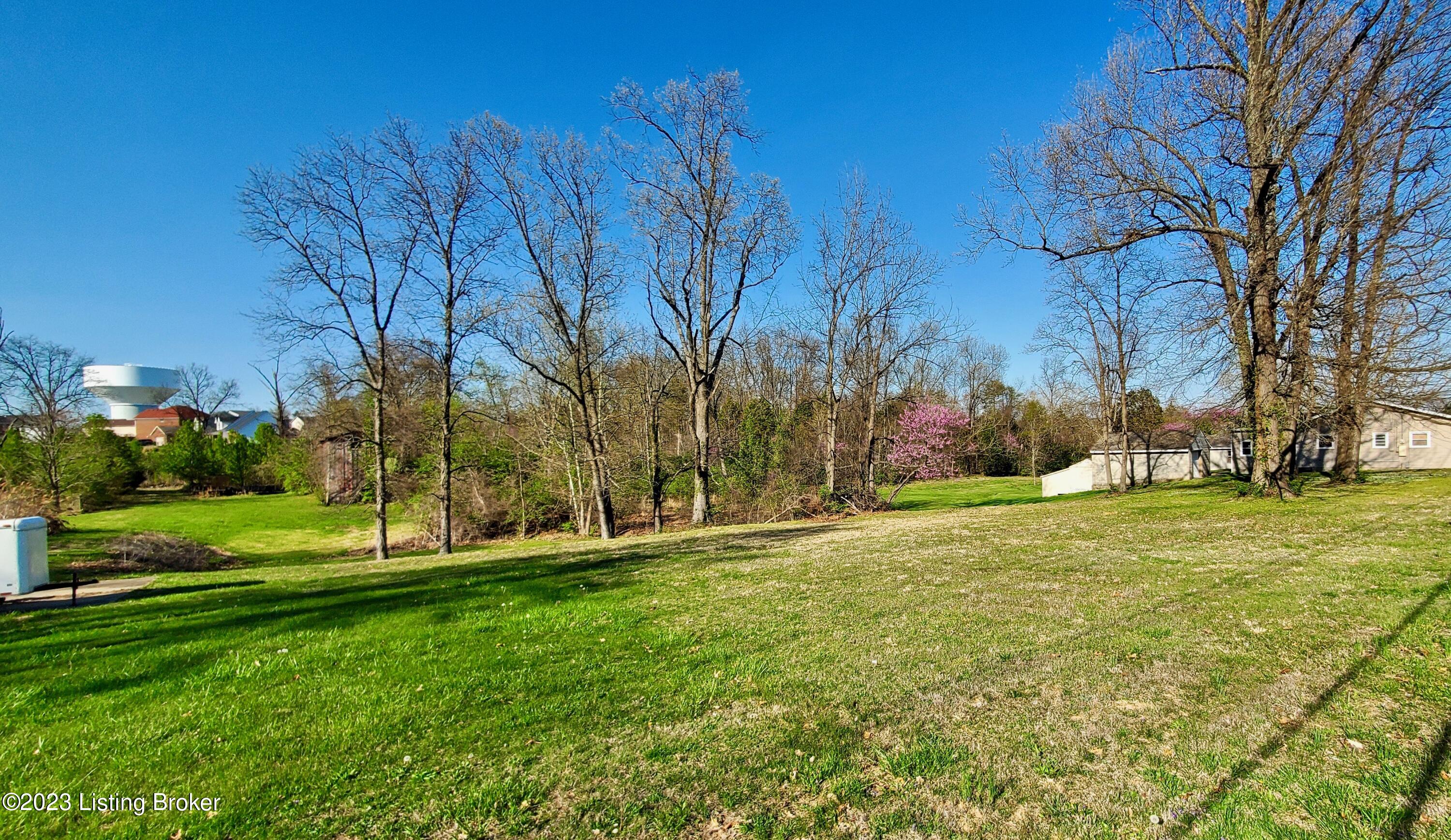 8660 Old Bardstown Rd