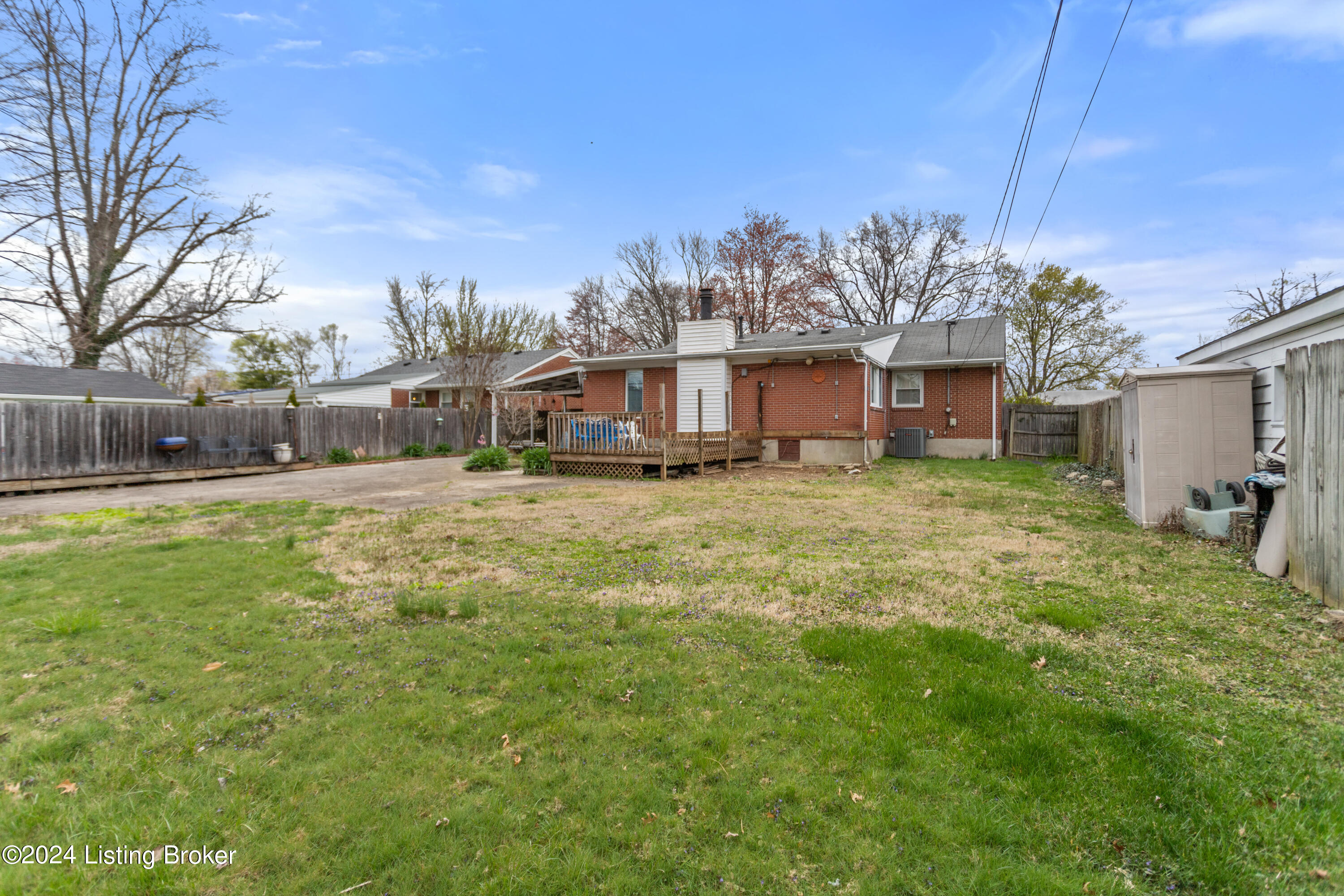 3722 Glen Oak Dr