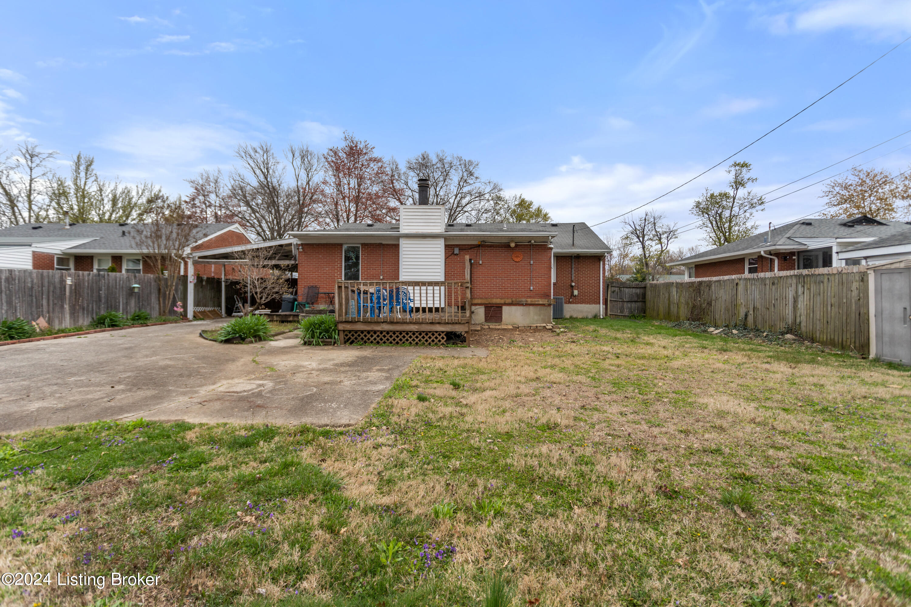 3722 Glen Oak Dr