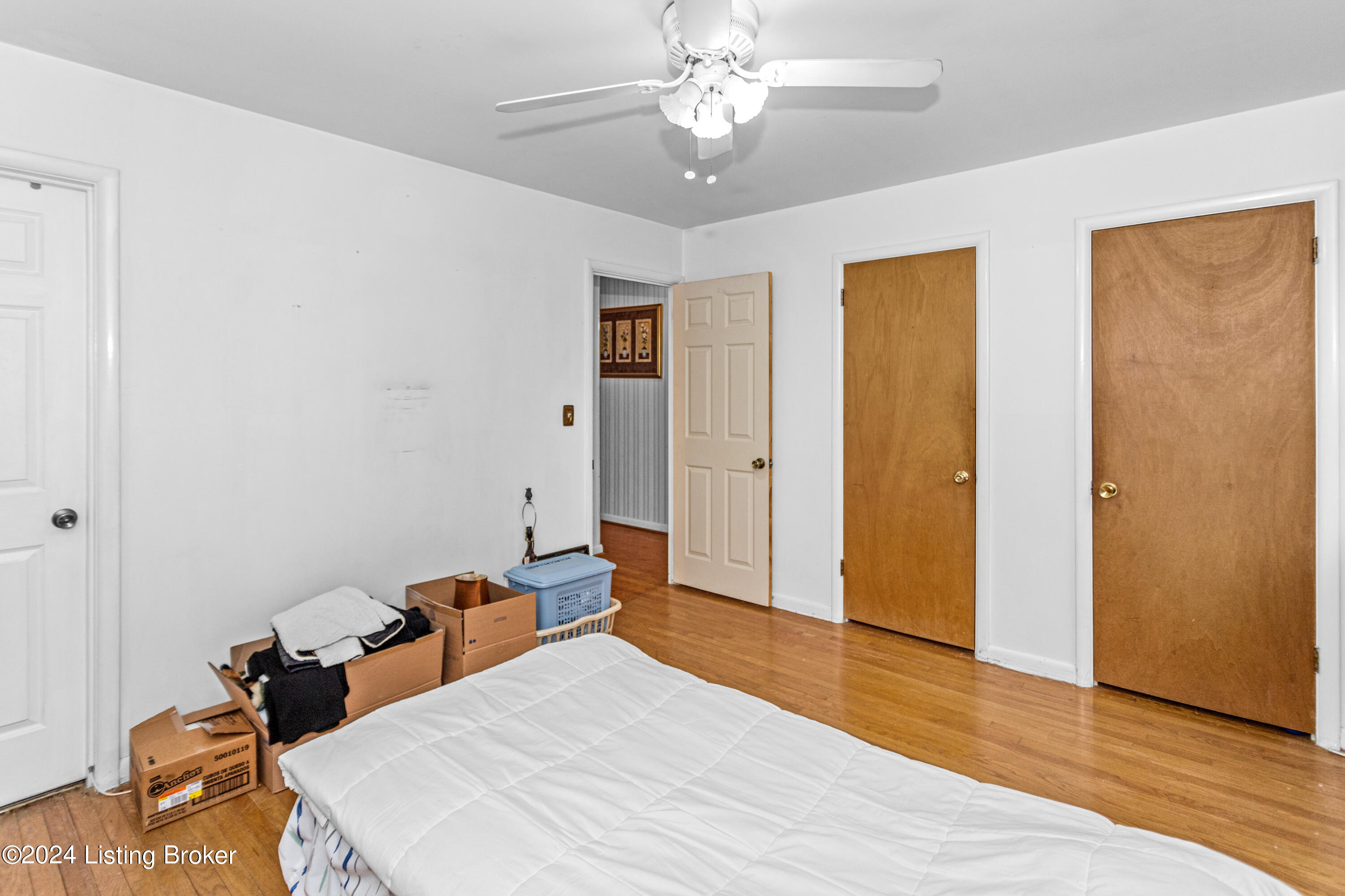 3722 Glen Oak Dr