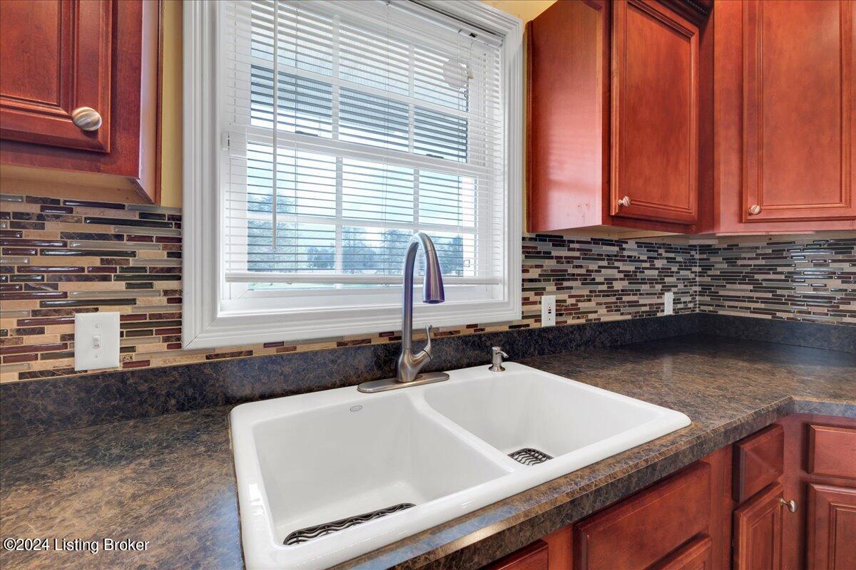 235 Wilderness Trail