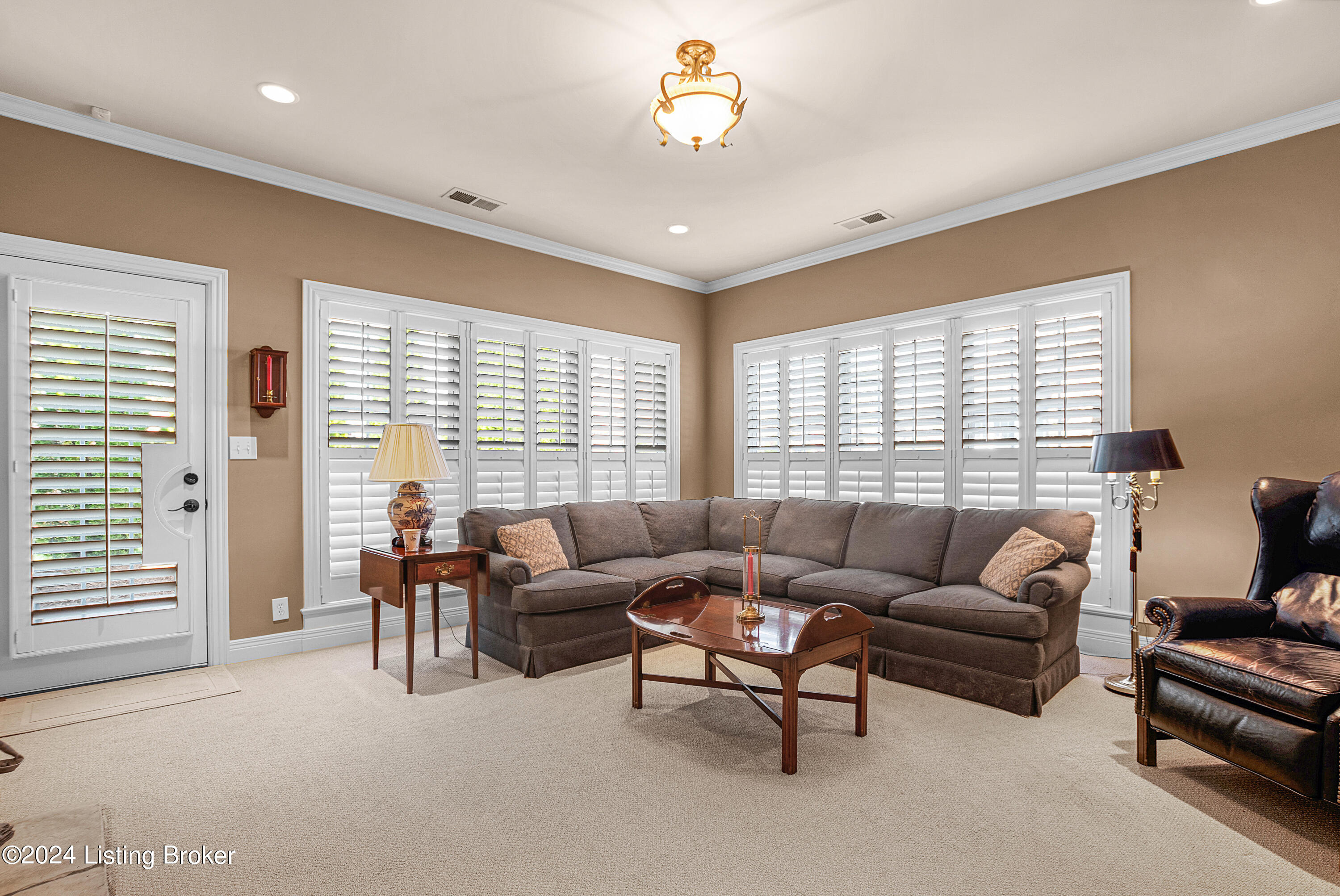 18616 Chadwick Glen Cir