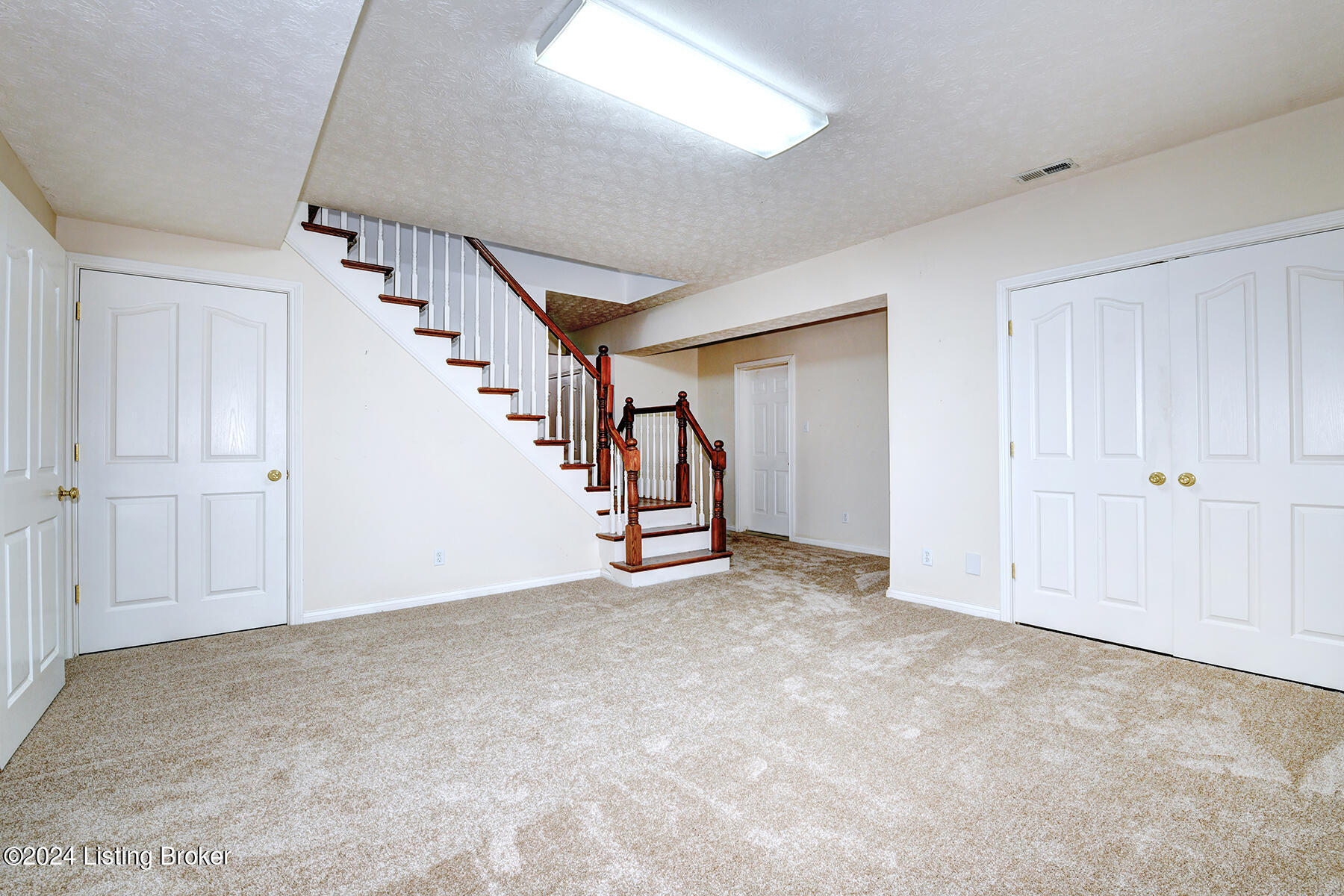 20 Fawn Ct