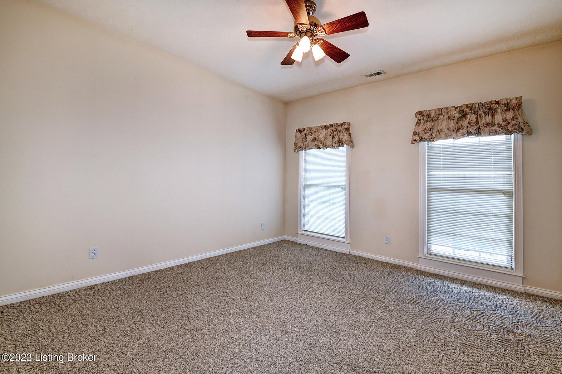 20 Fawn Ct