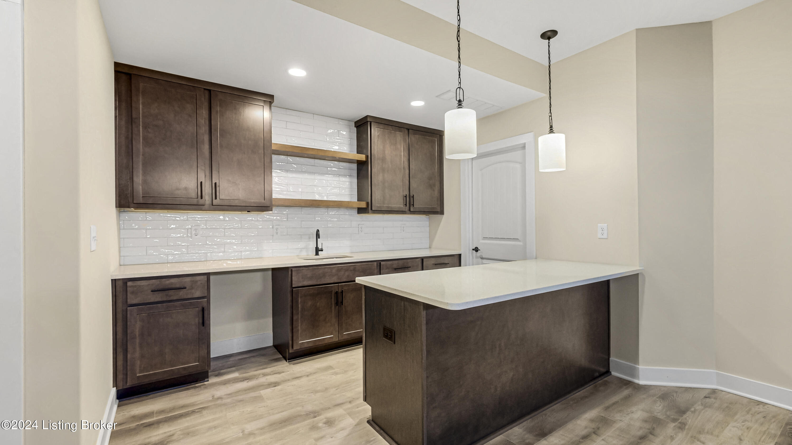 142 Dalton Dr
