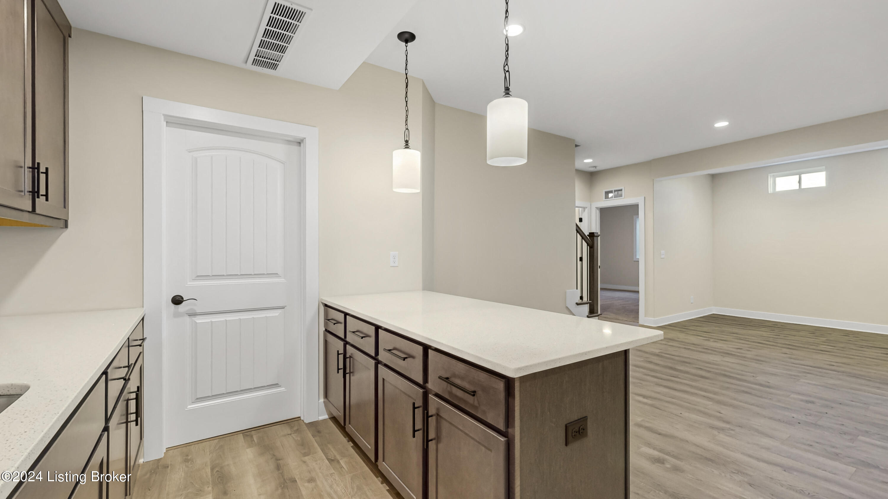 142 Dalton Dr