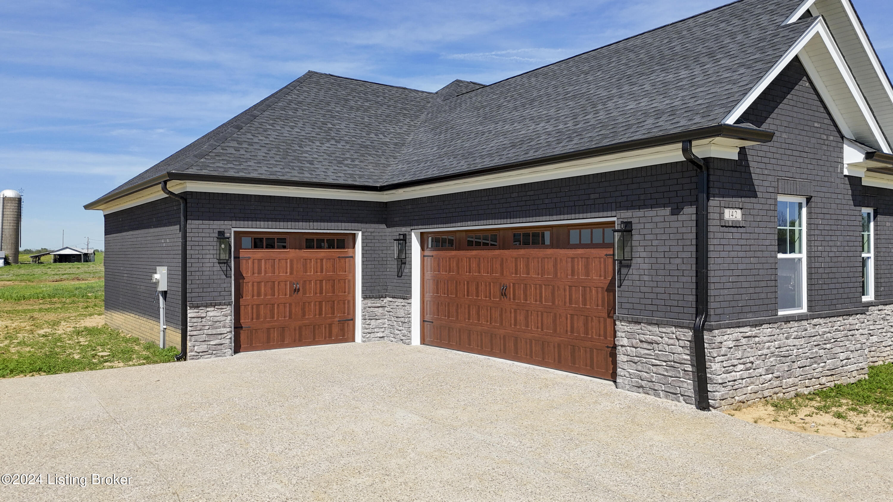 142 Dalton Dr