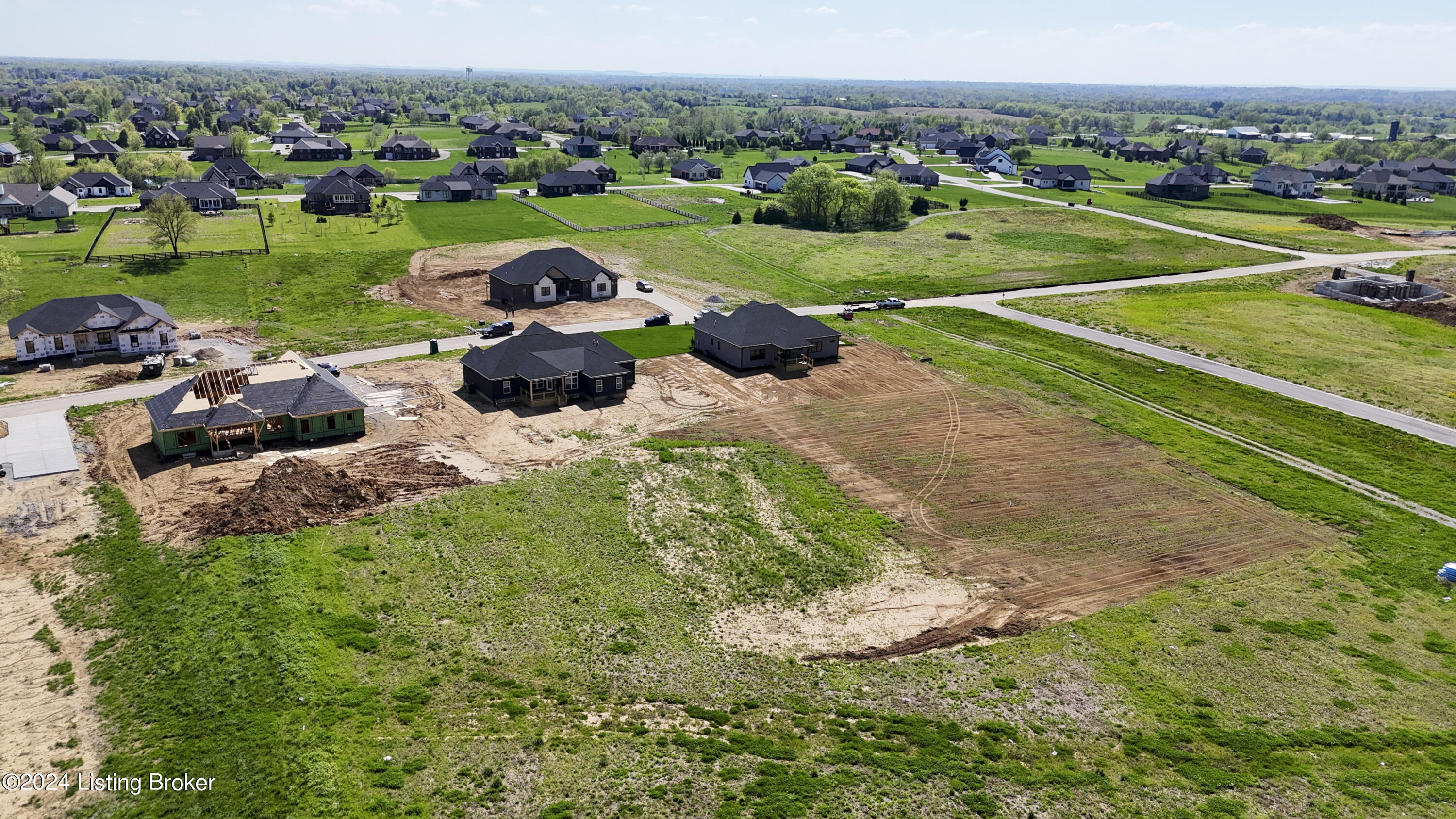 142 Dalton Dr
