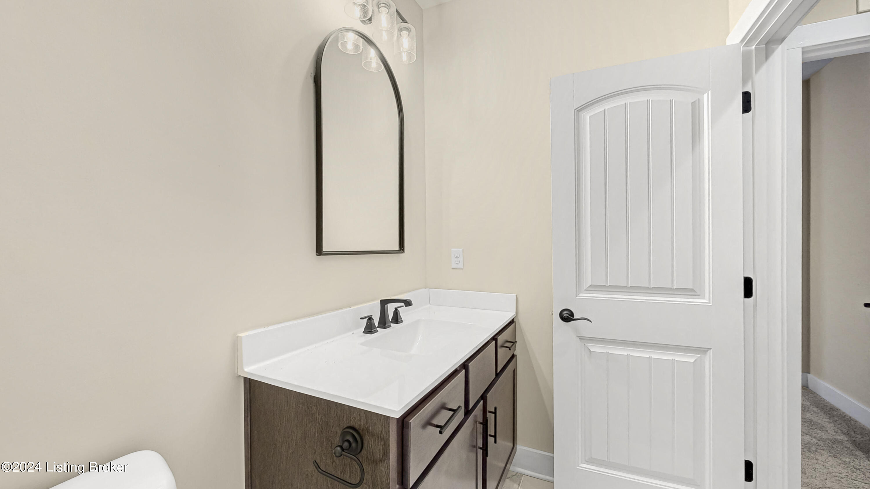 142 Dalton Dr