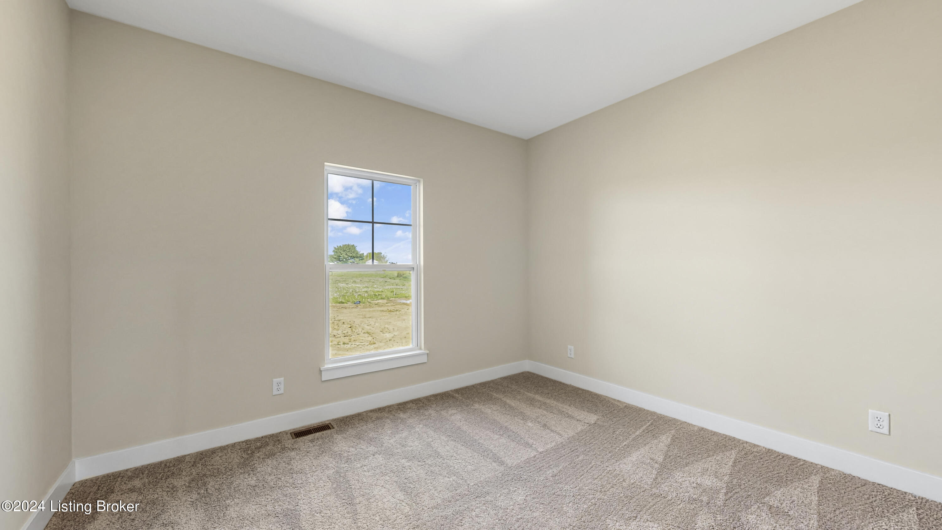 142 Dalton Dr