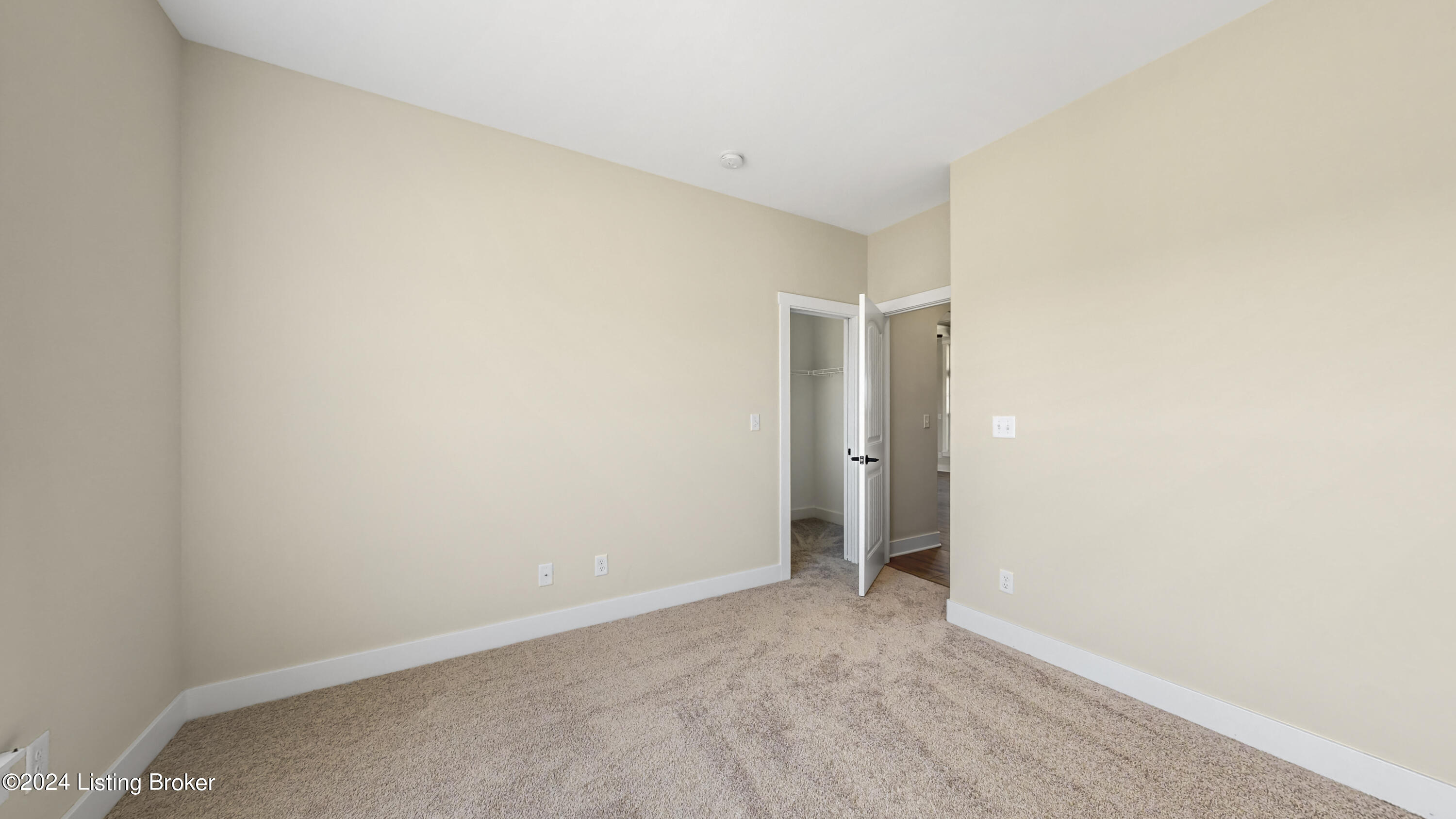142 Dalton Dr