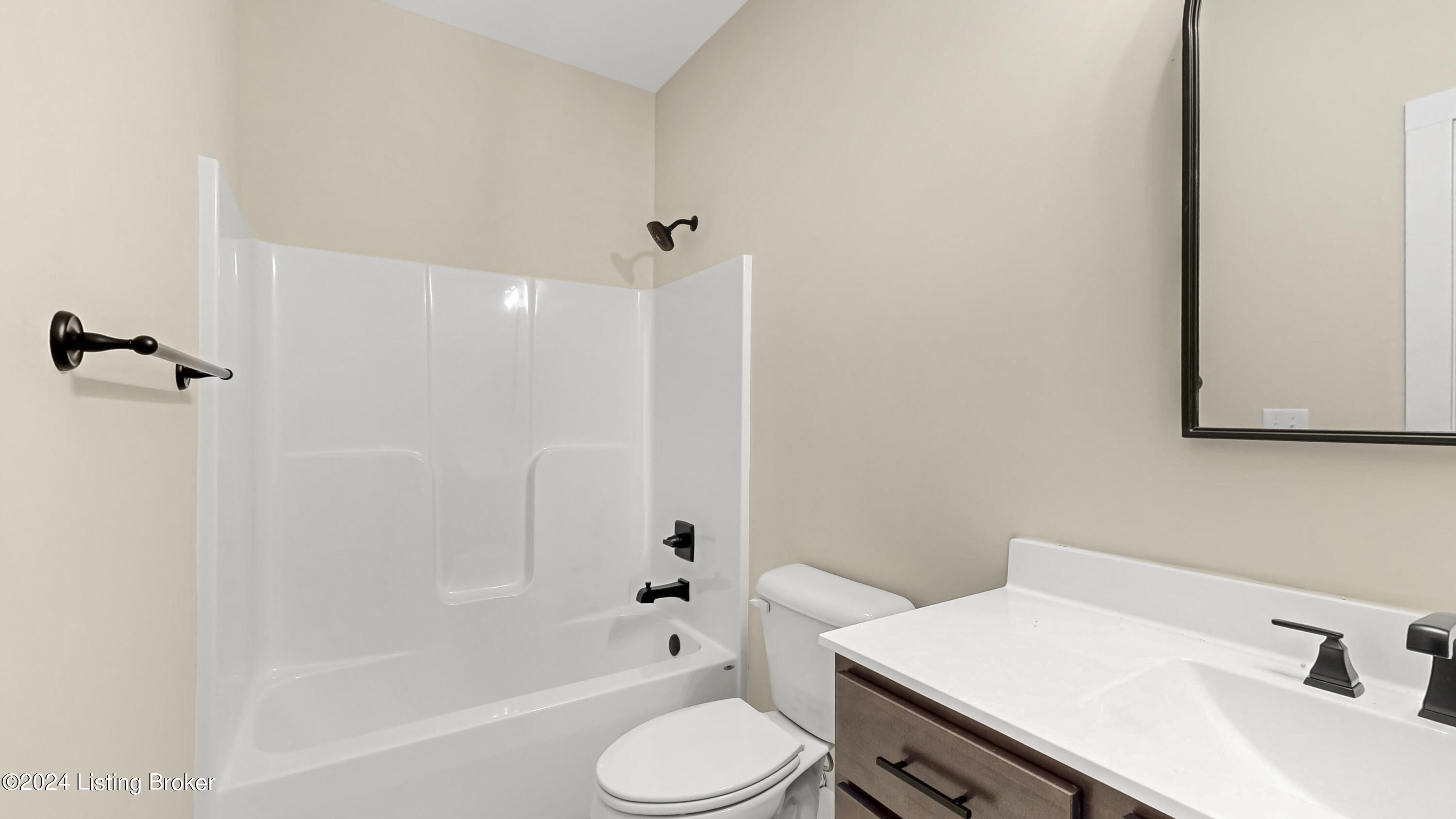 142 Dalton Dr