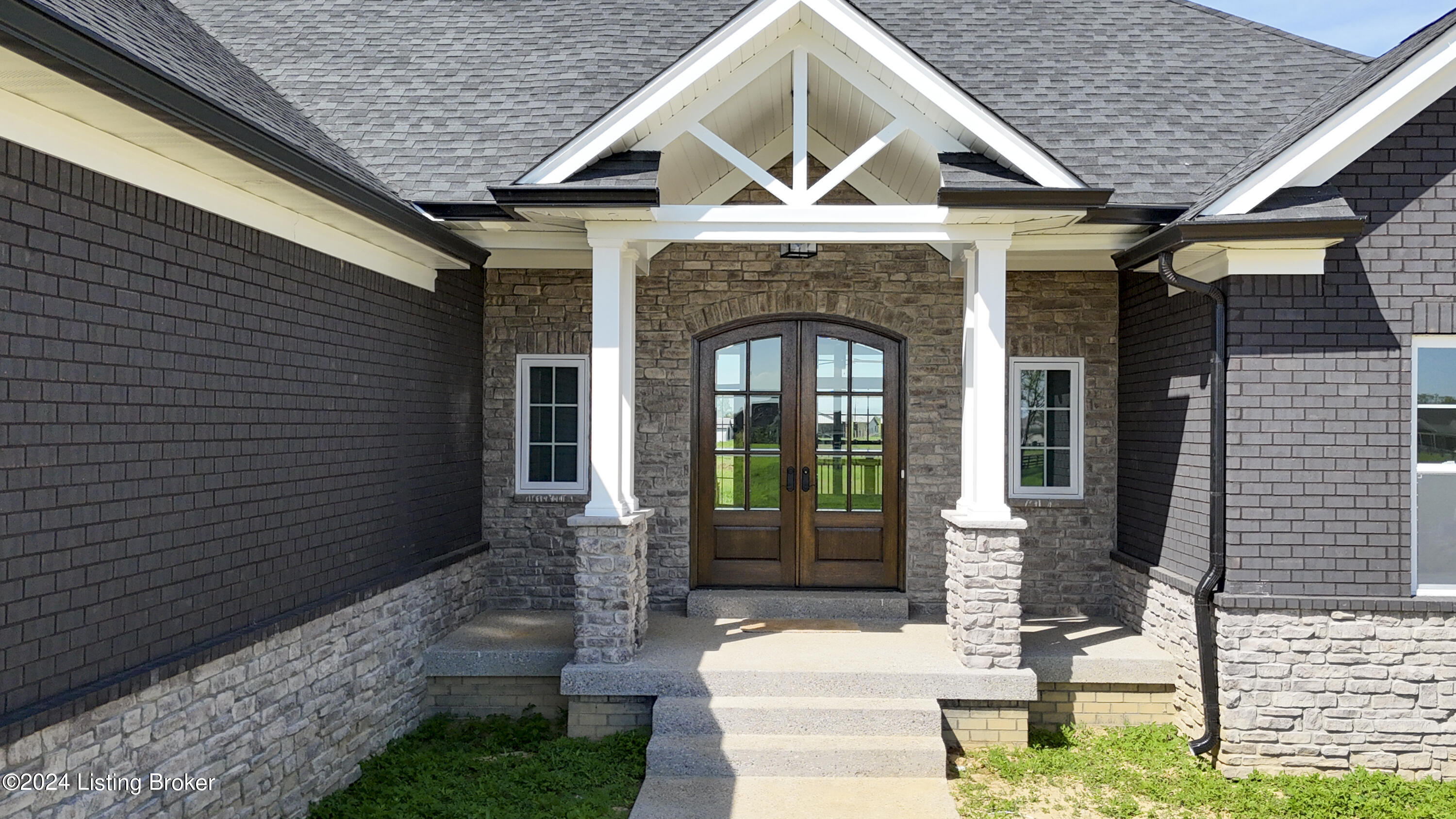 142 Dalton Dr