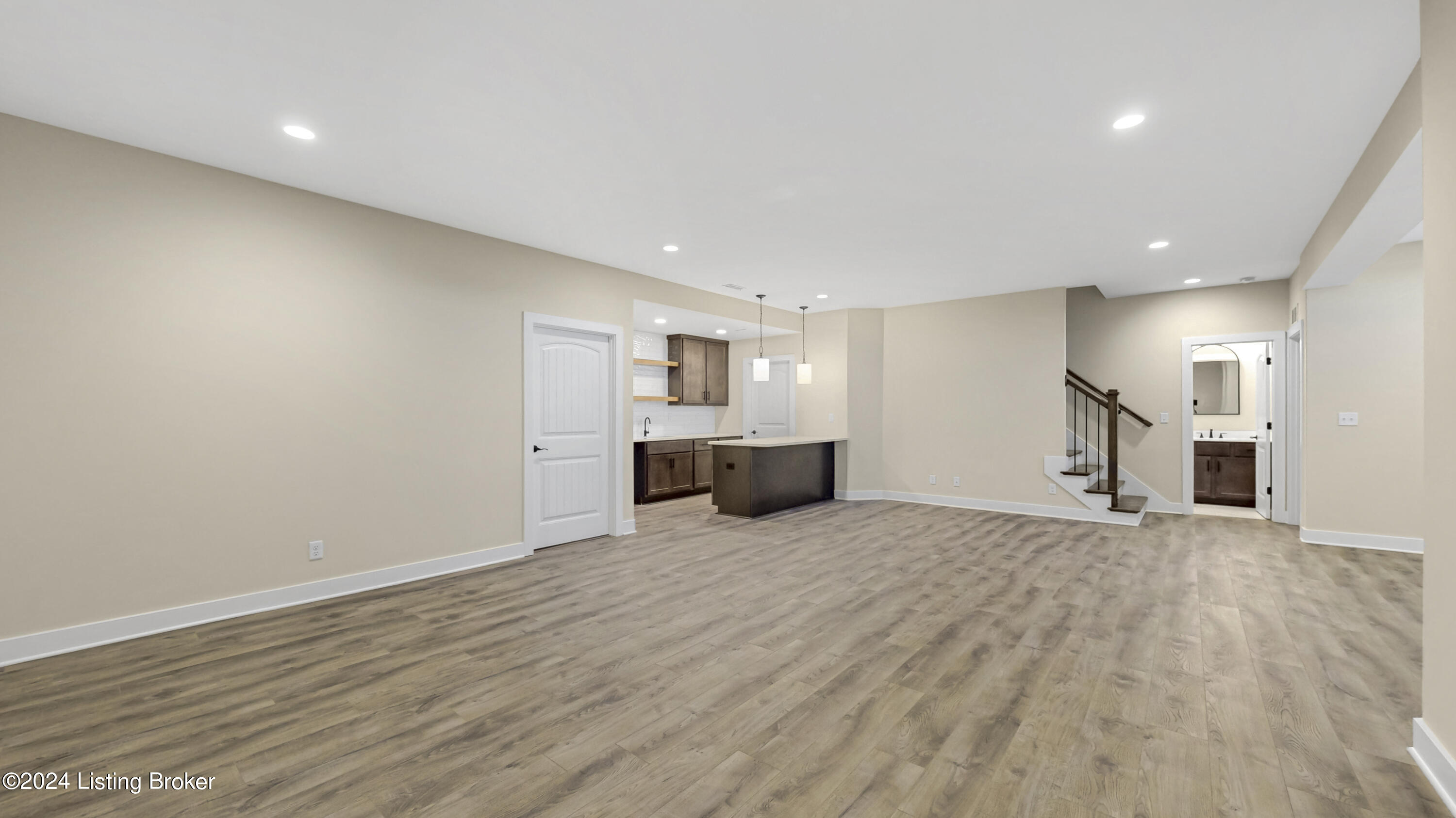 142 Dalton Dr