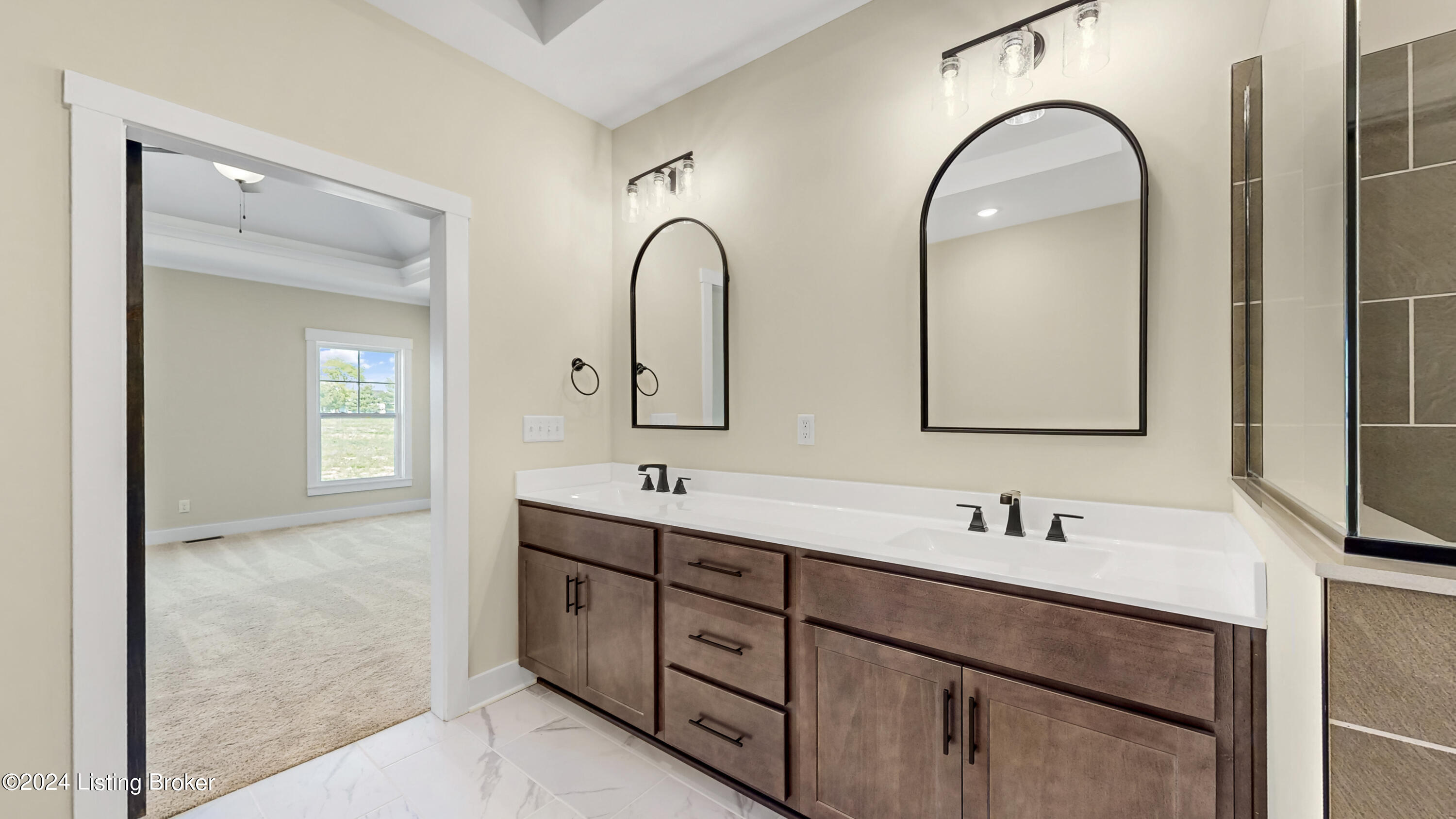 142 Dalton Dr