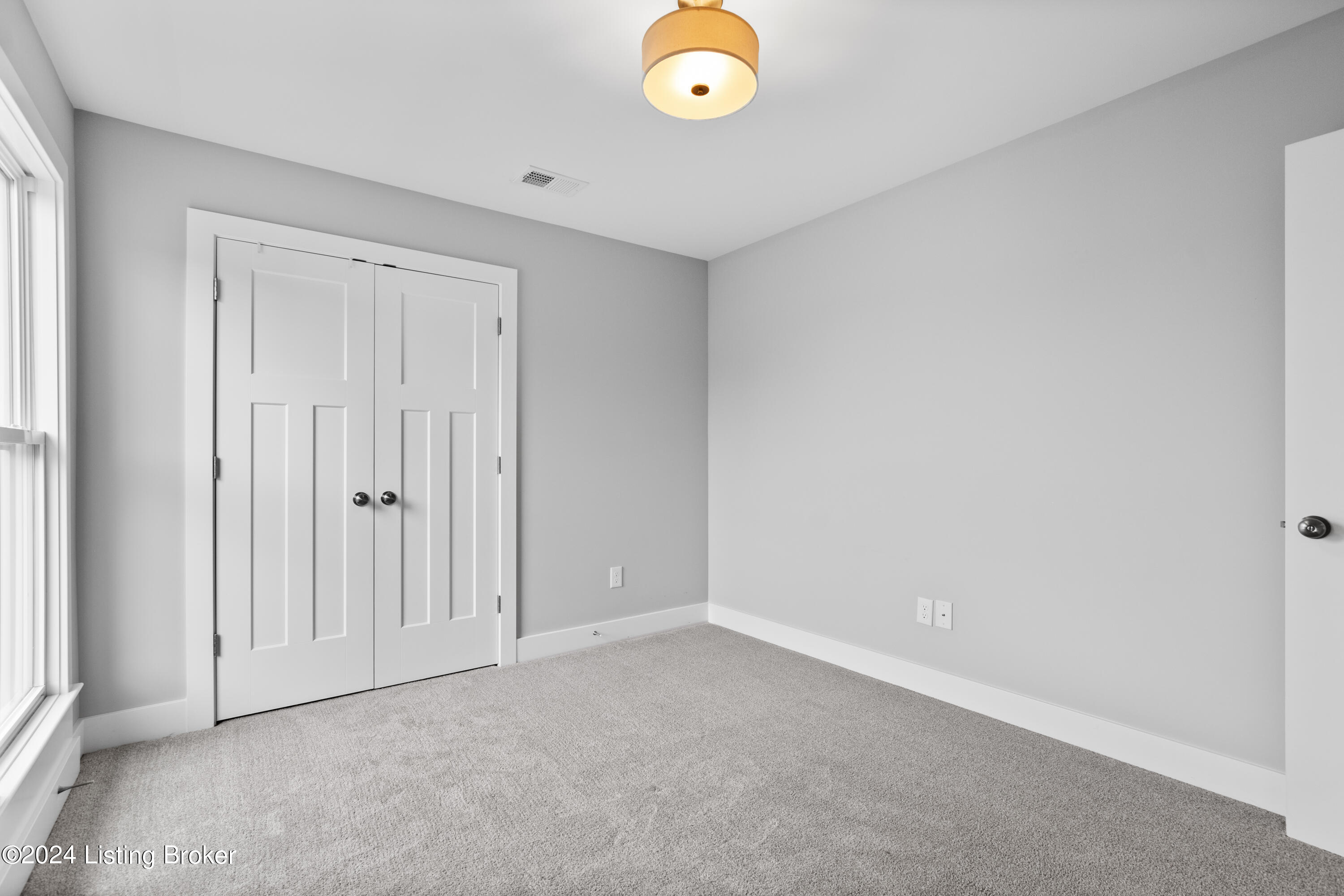 4305 Sweet Gum Ln
