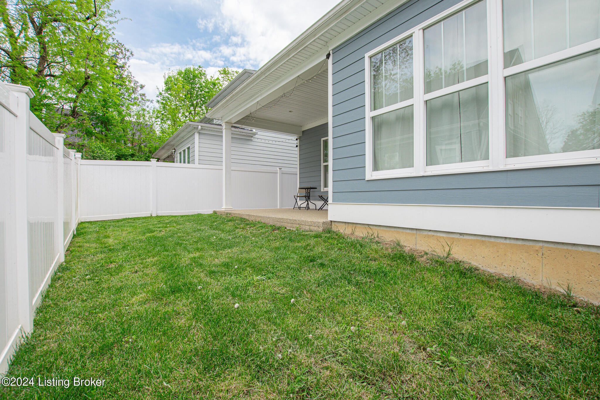 4305 Sweet Gum Ln