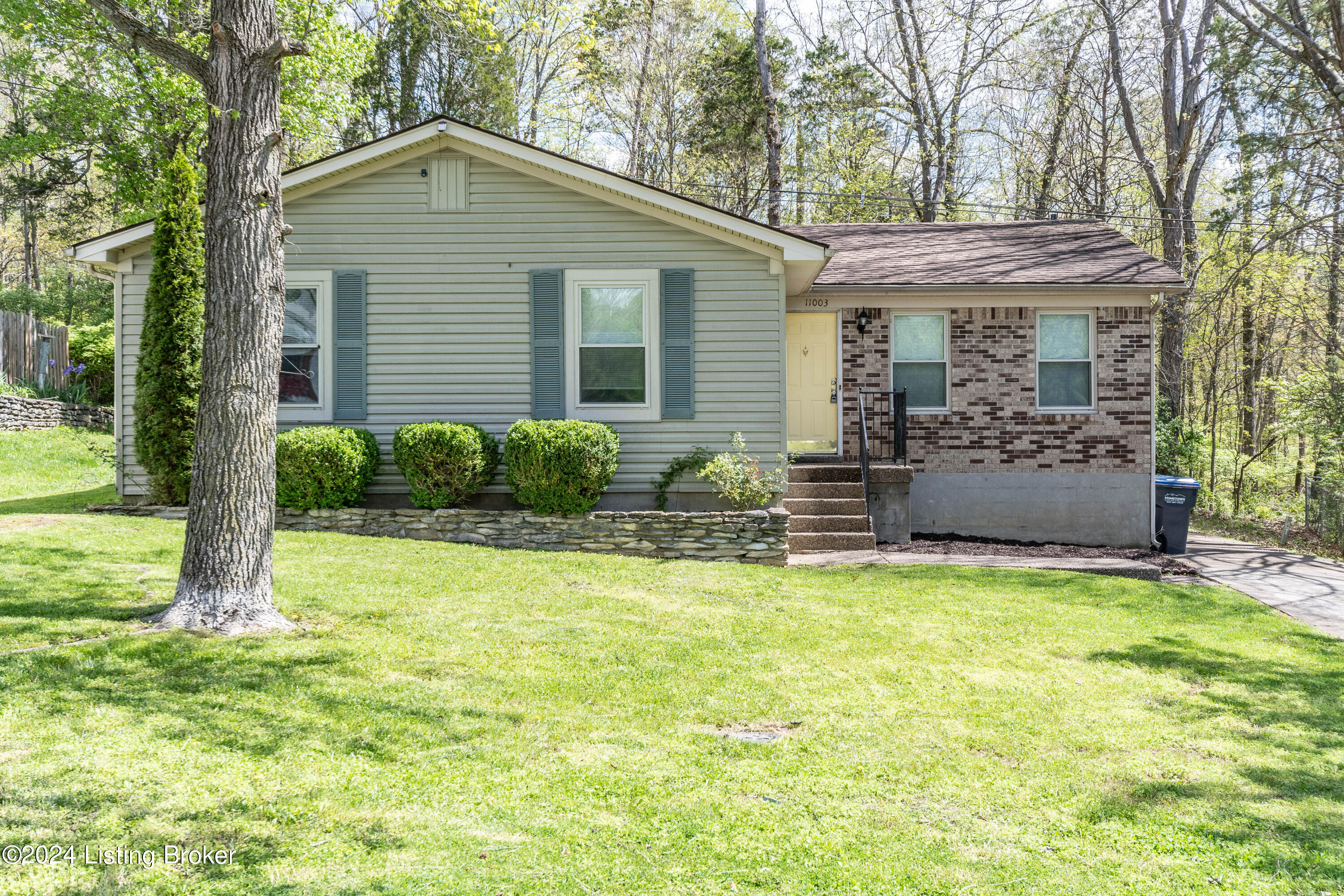 11003 Walbridge Ct