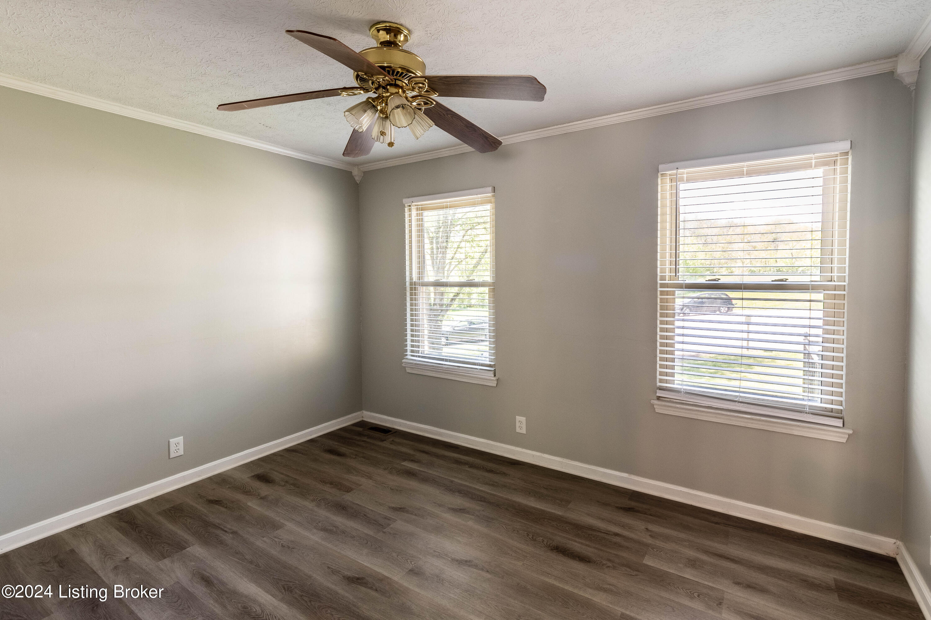 11003 Walbridge Ct