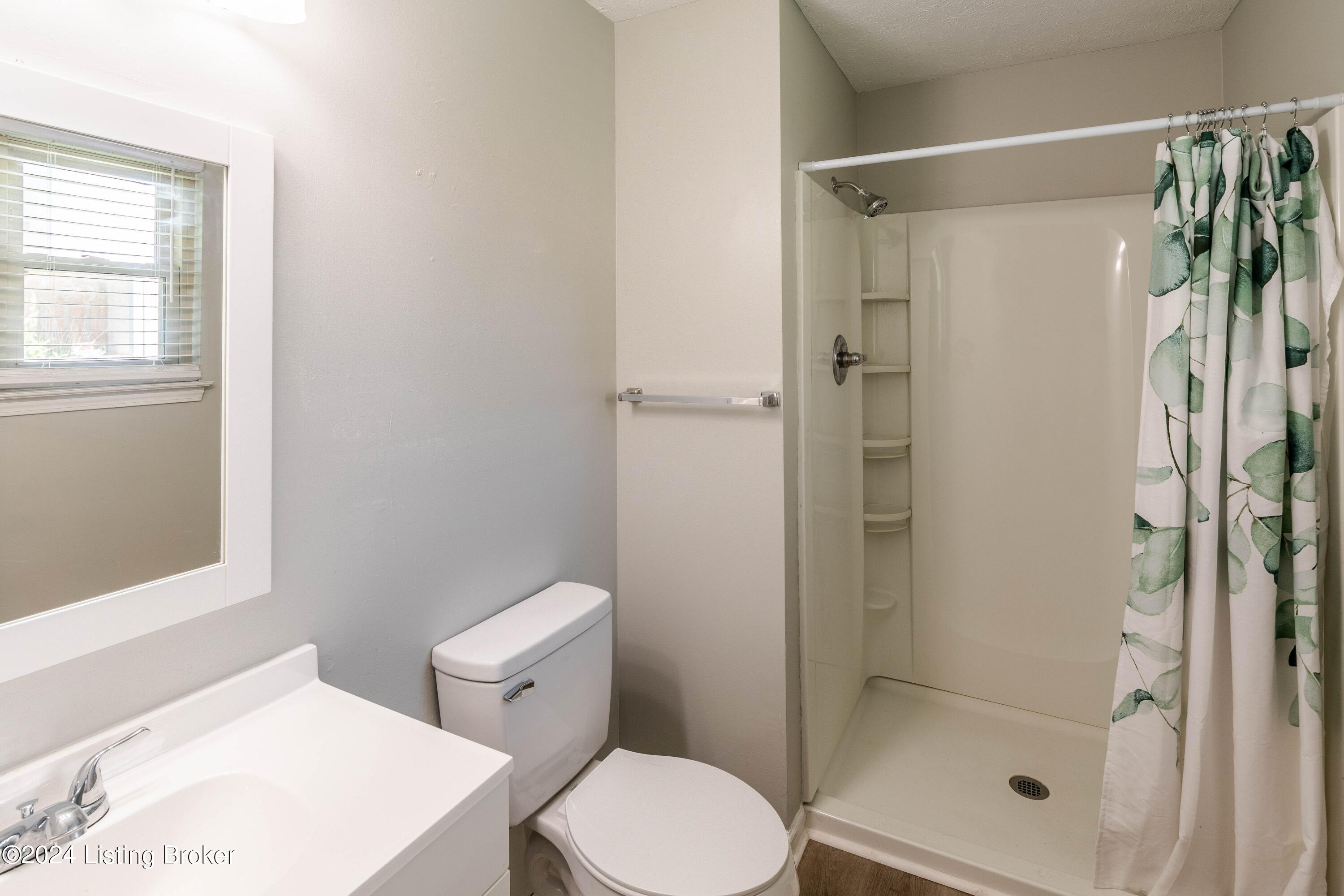 11003 Walbridge Ct