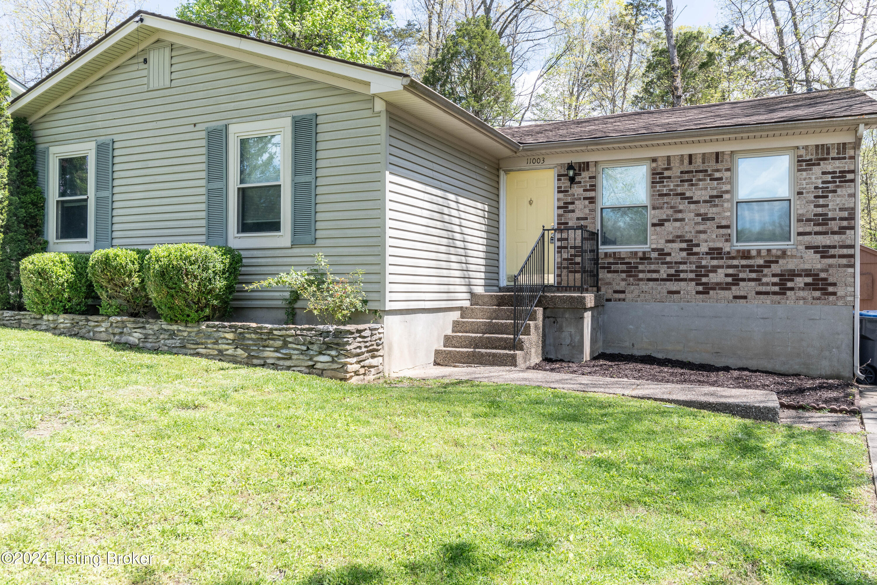 11003 Walbridge Ct
