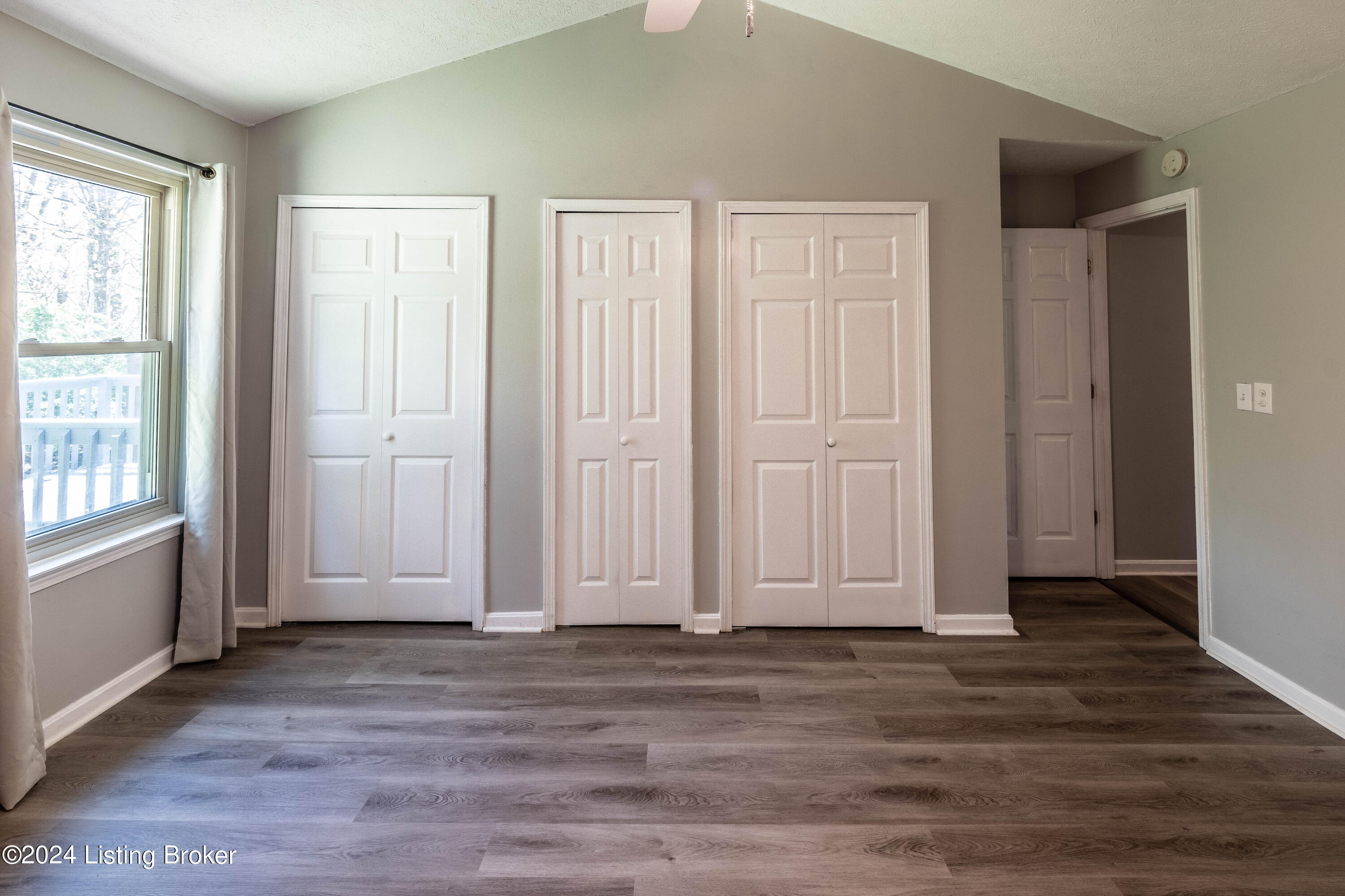 11003 Walbridge Ct