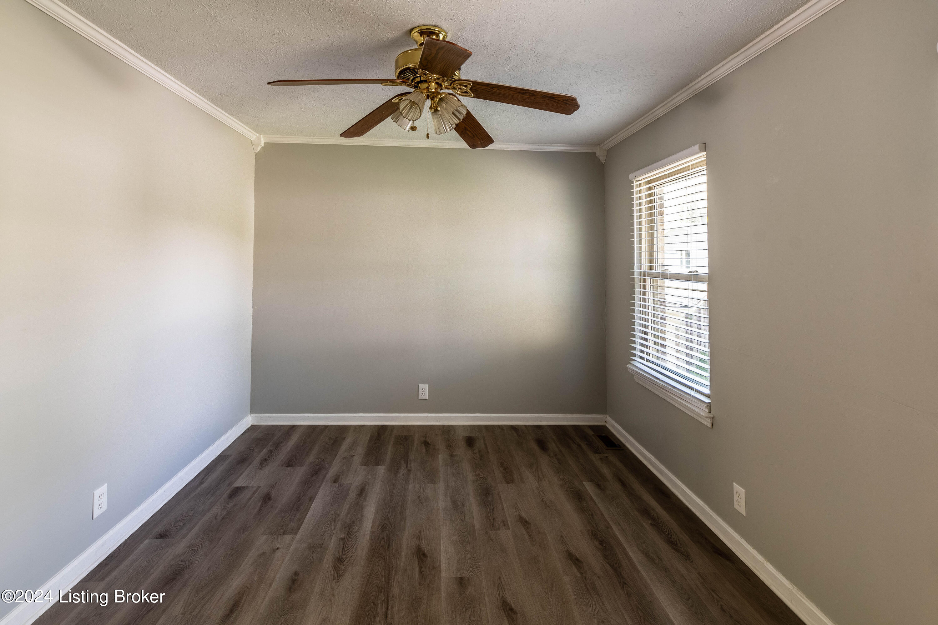 11003 Walbridge Ct