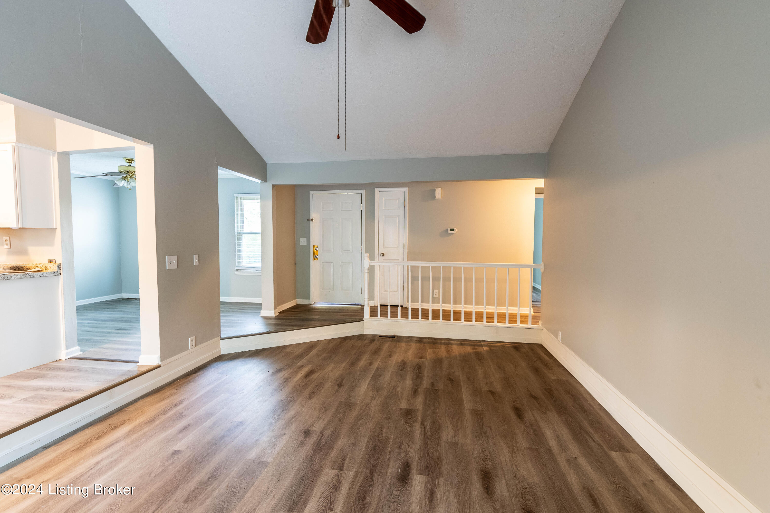 11003 Walbridge Ct