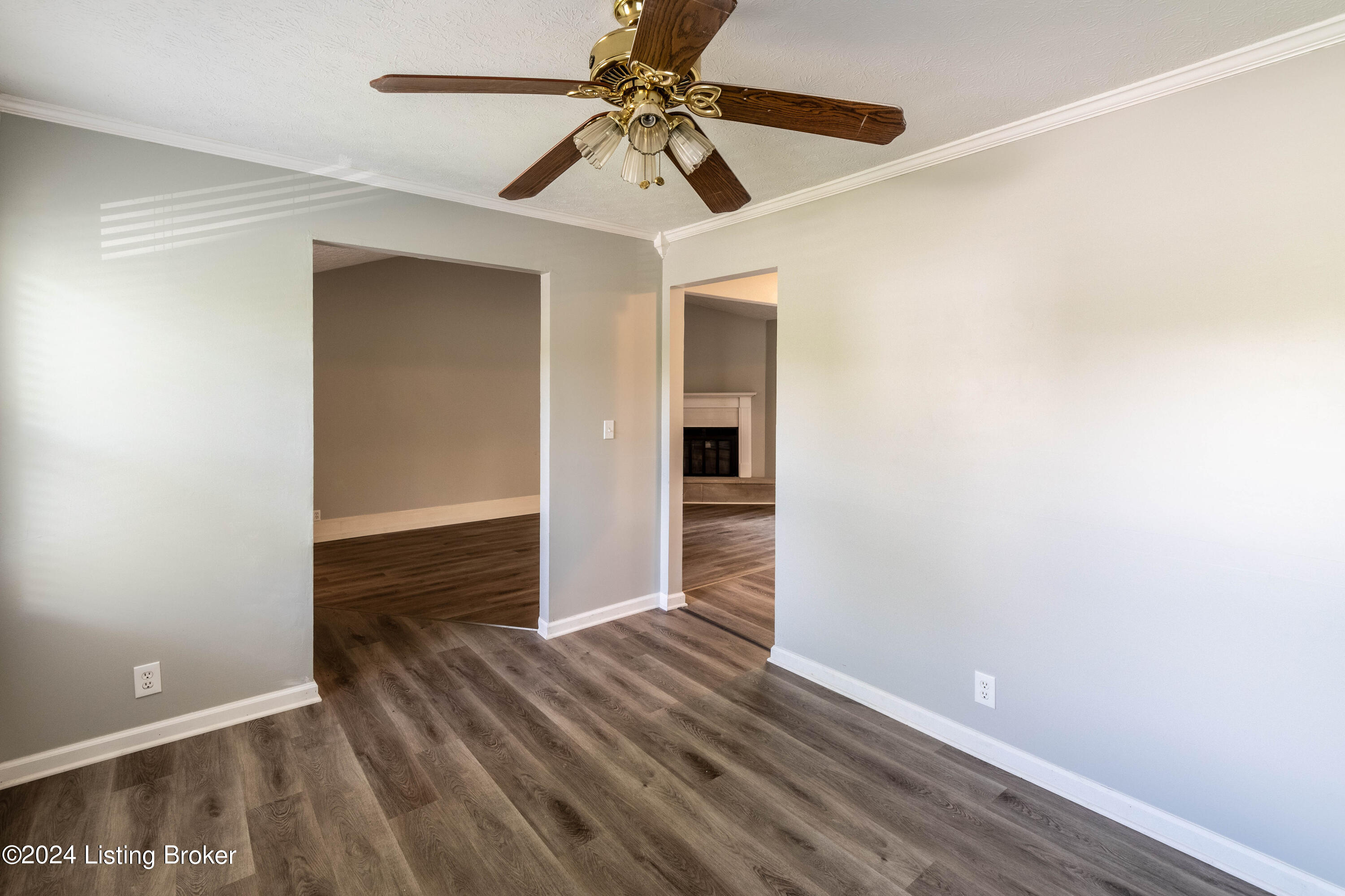 11003 Walbridge Ct