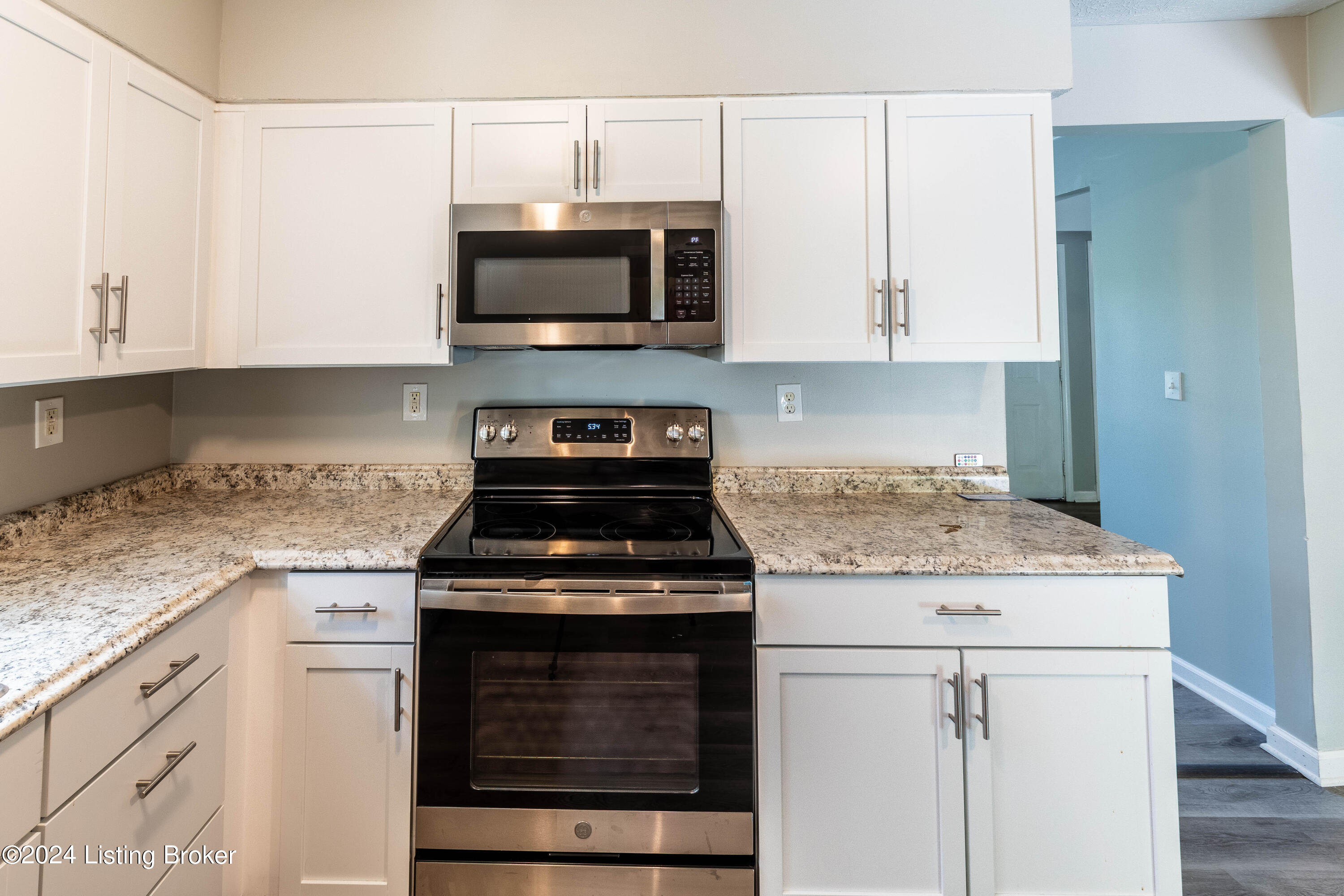 11003 Walbridge Ct
