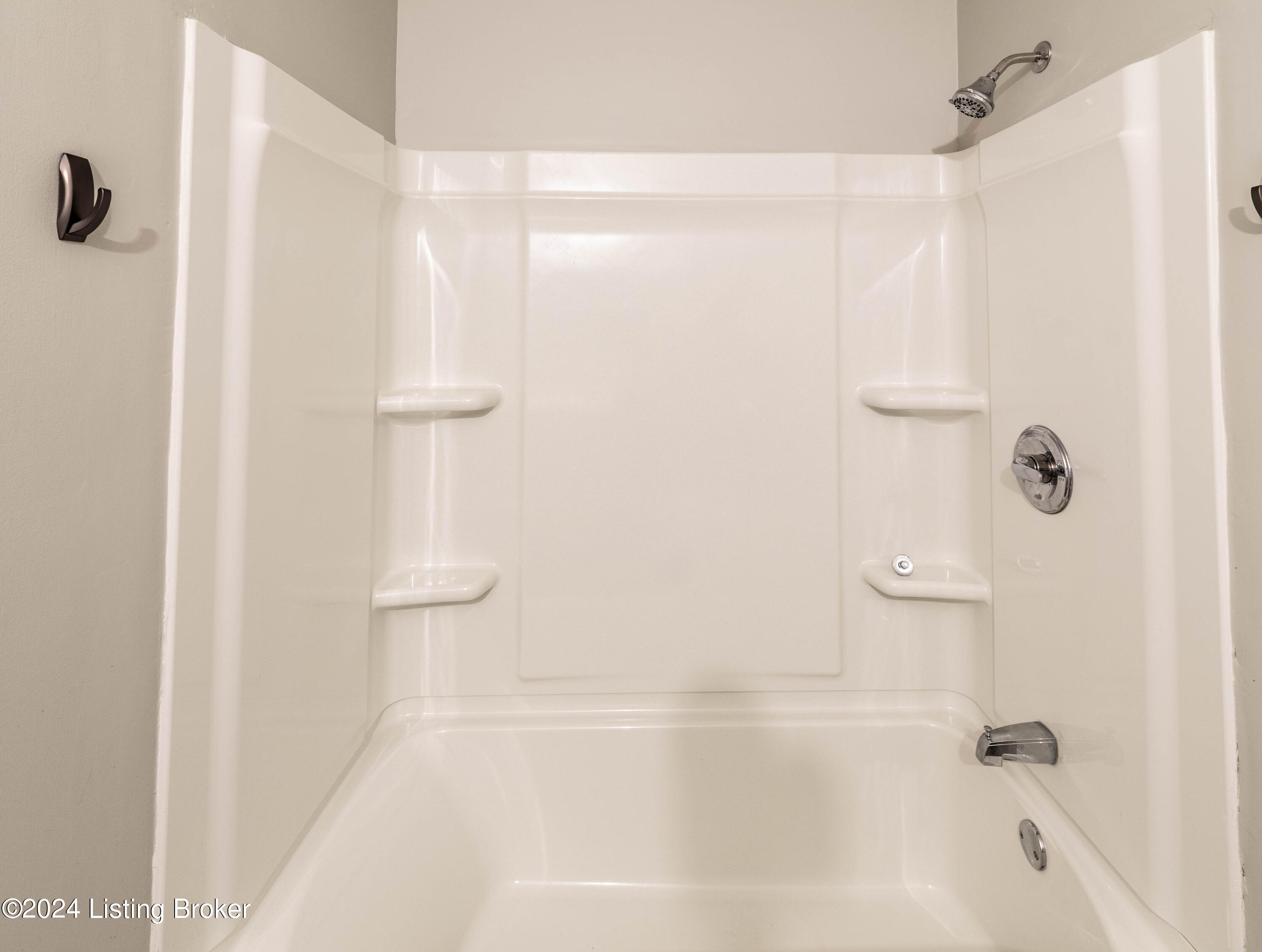 11003 Walbridge Ct