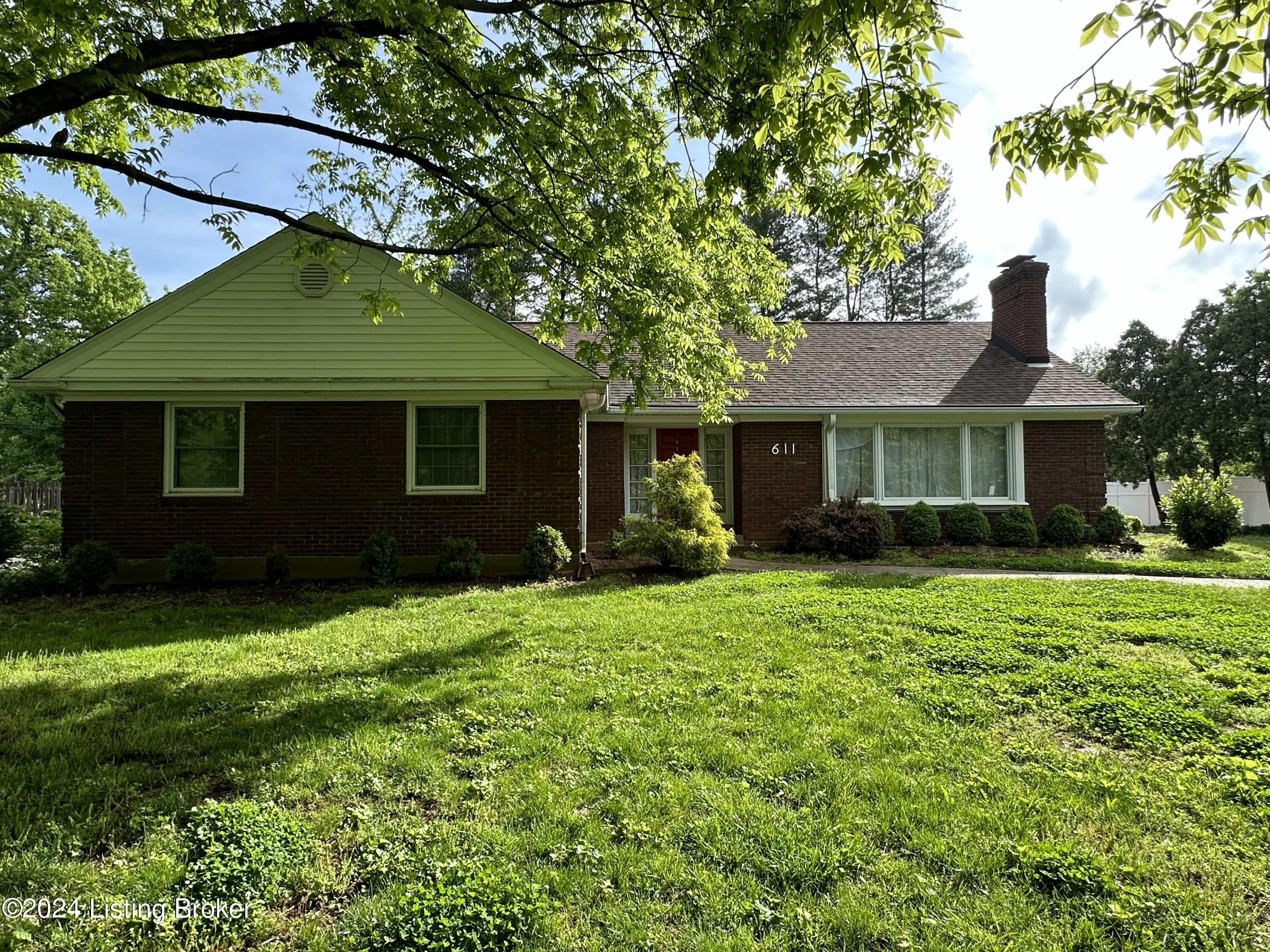 611 Southview Dr