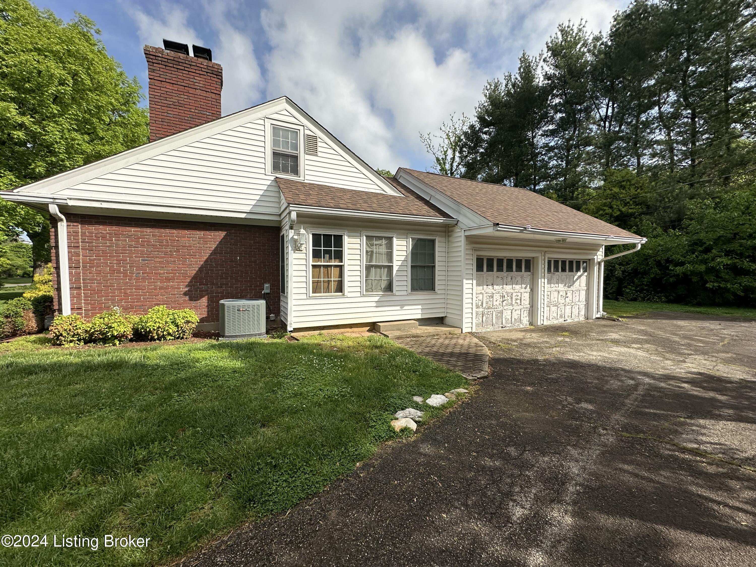 611 Southview Dr