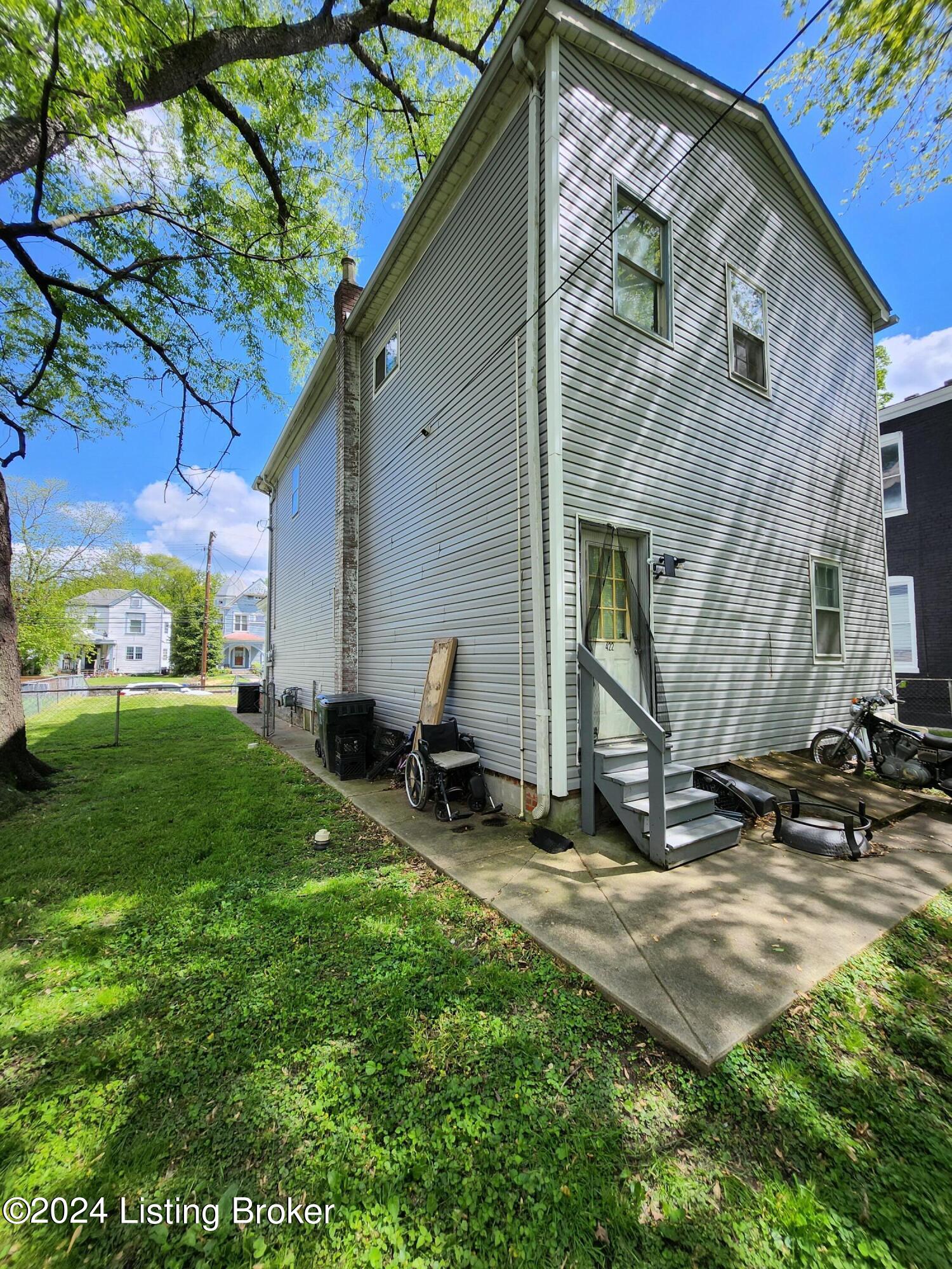 422 N 26th St