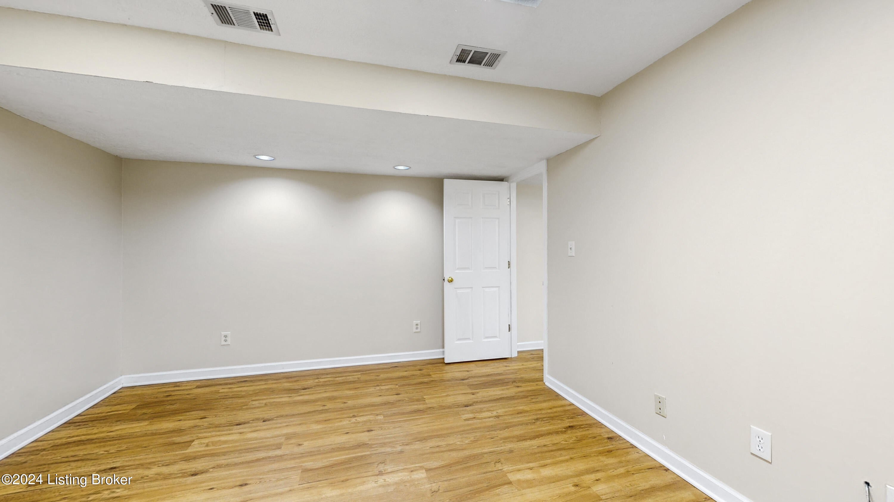 10715 Hobbs Station Rd