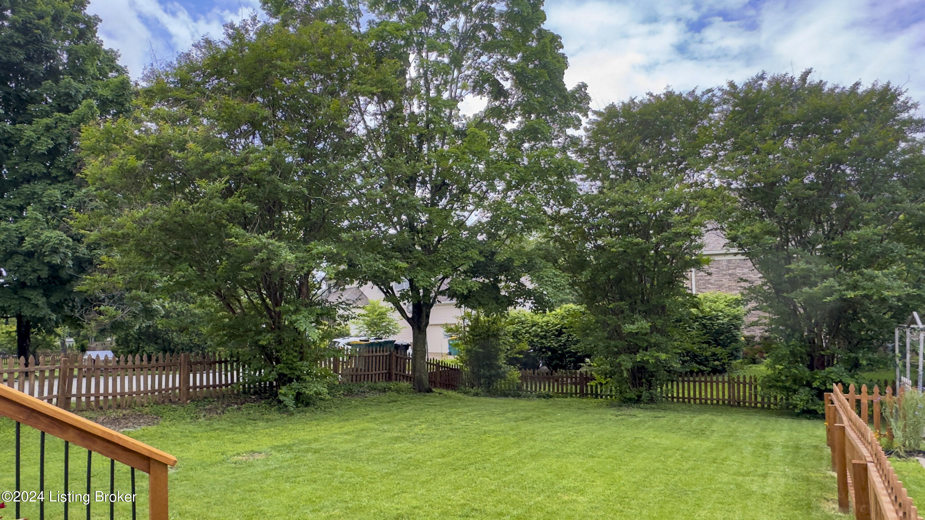10715 Hobbs Station Rd