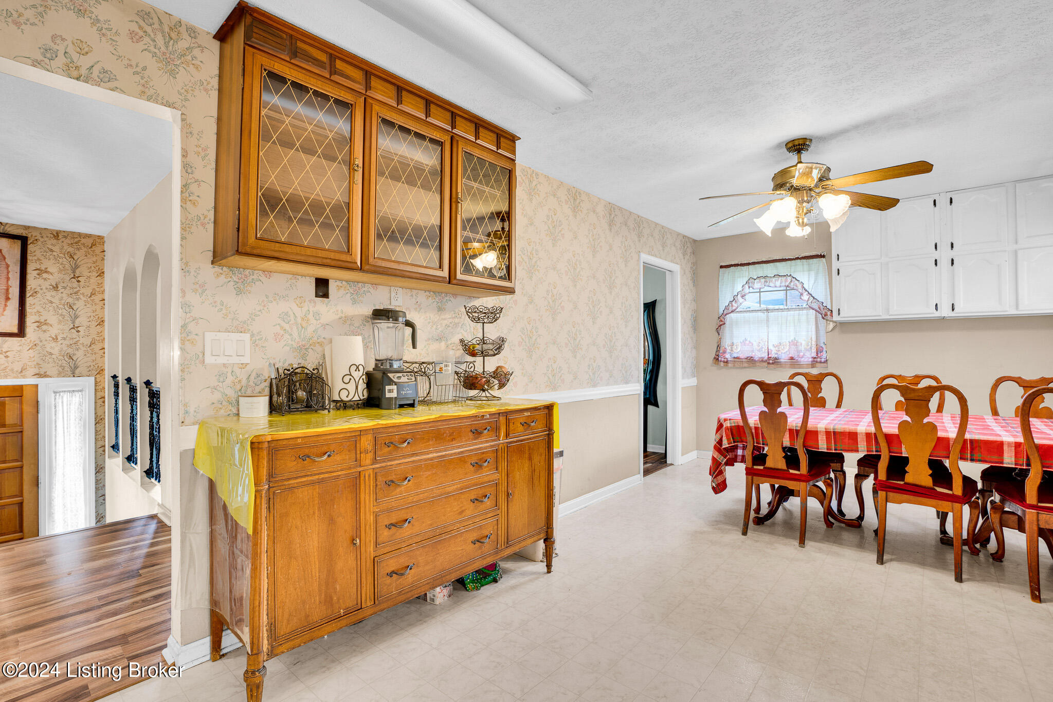 1504 Dellwood Dr