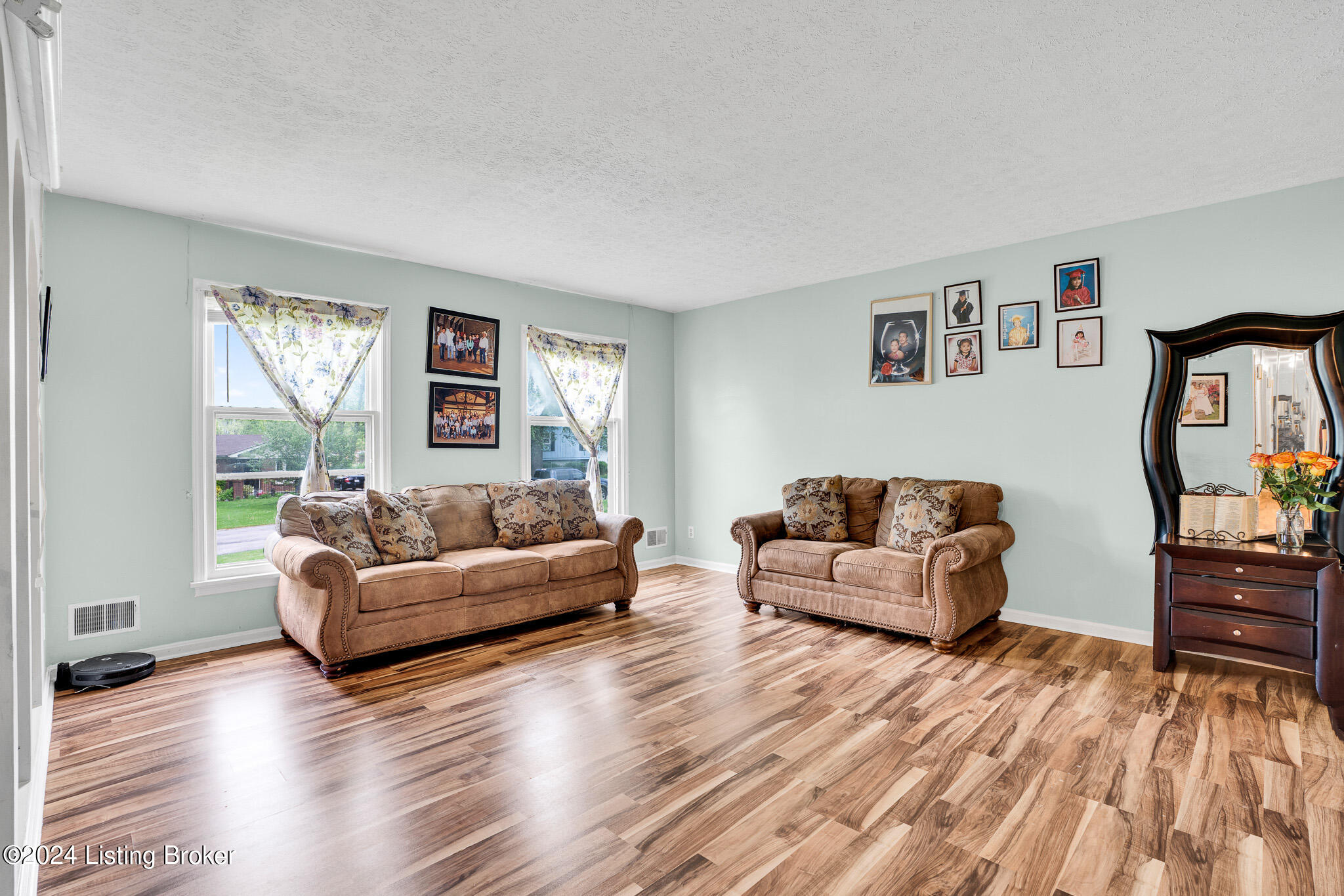 1504 Dellwood Dr