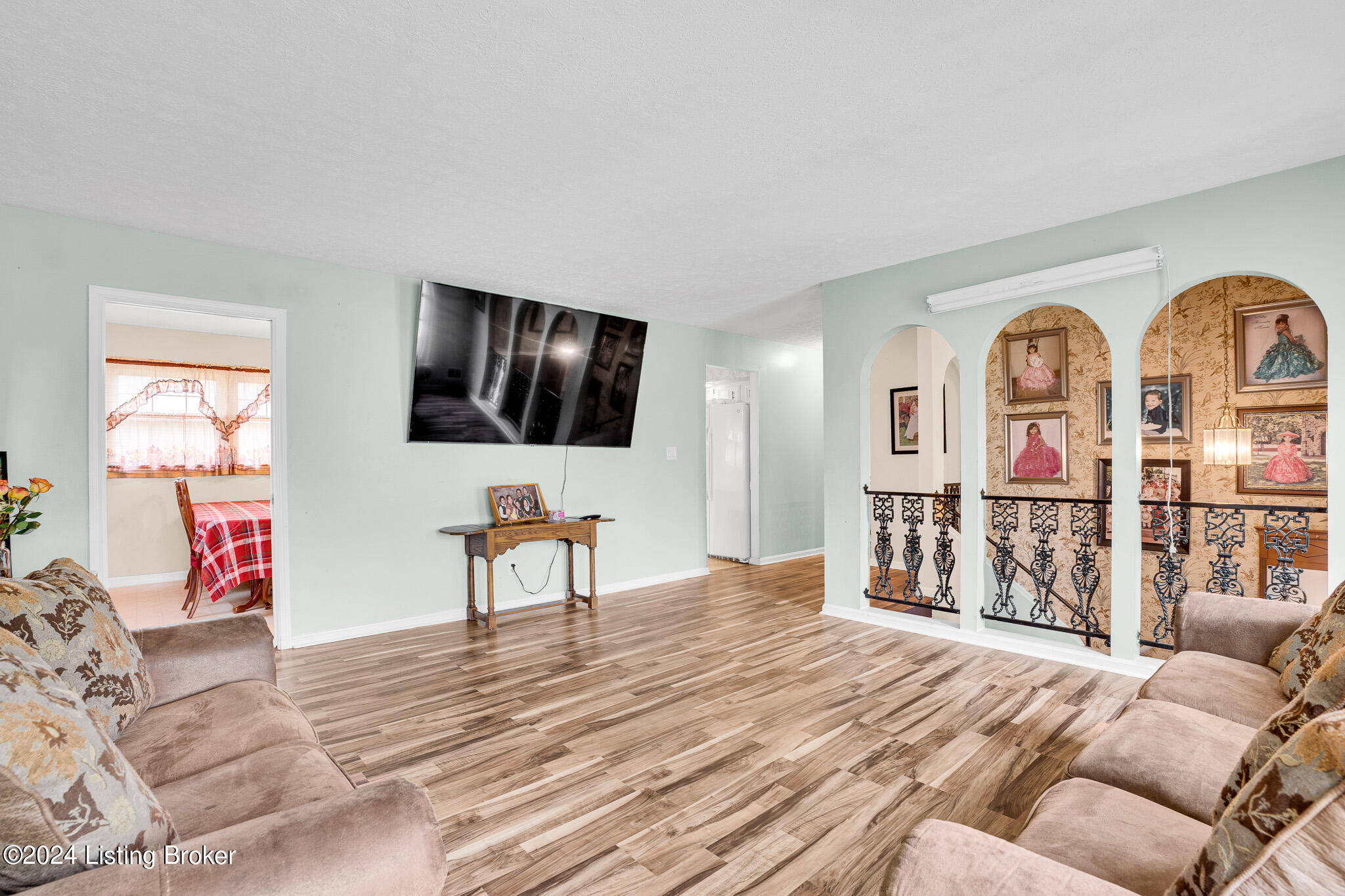 1504 Dellwood Dr