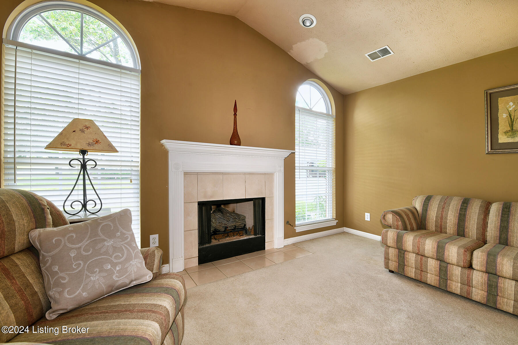 9603 Harvard Commons Ct